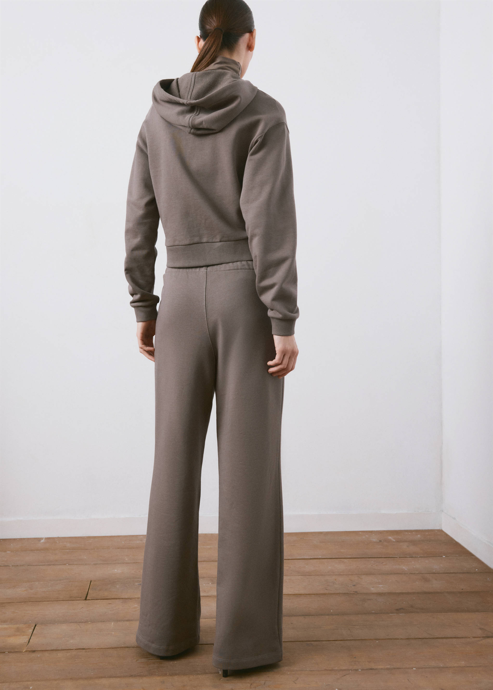 Elastic waist cotton trousers - Reverse of the article