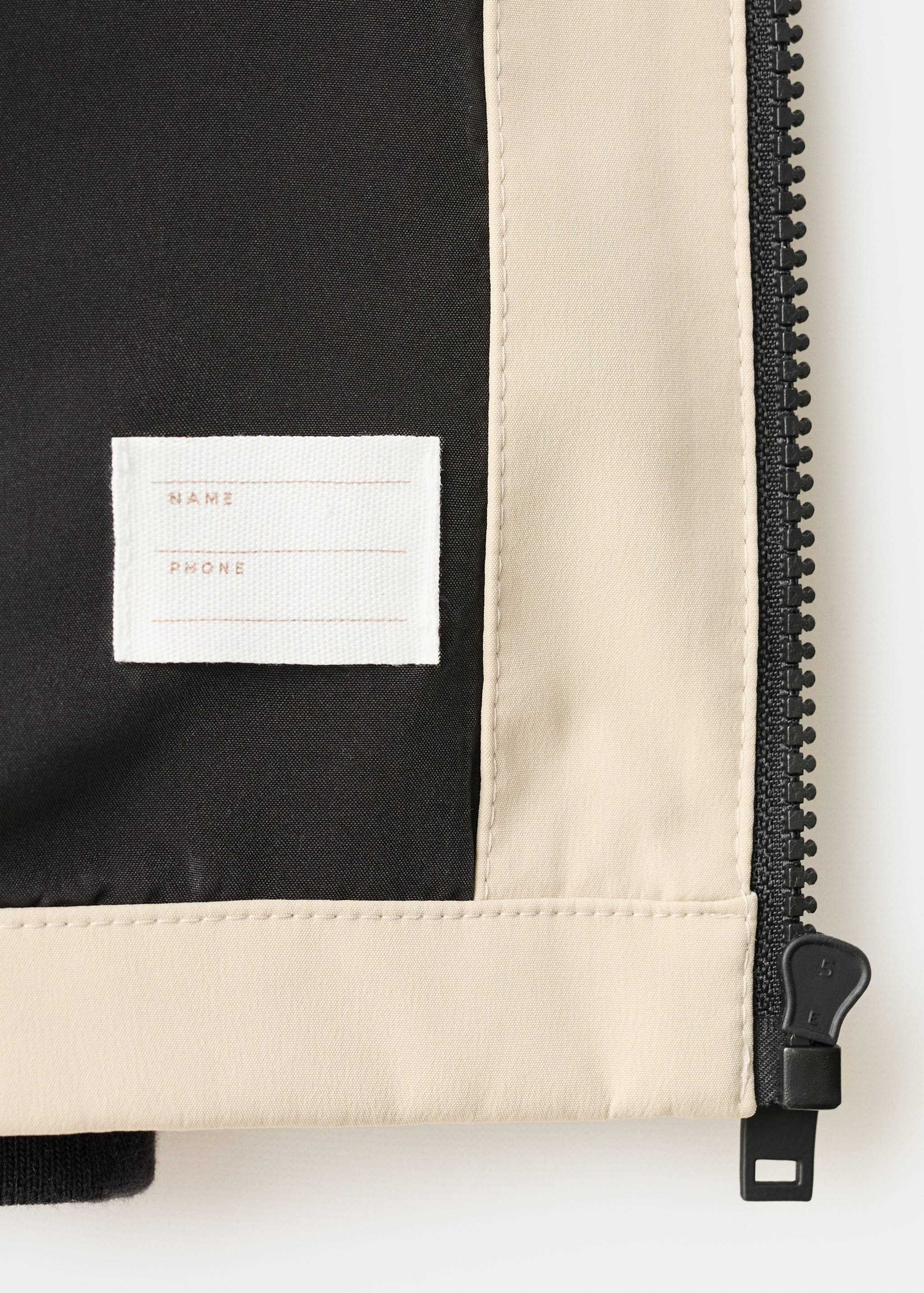 Chaqueta capucha bolsillos - Detalle del artículo 8