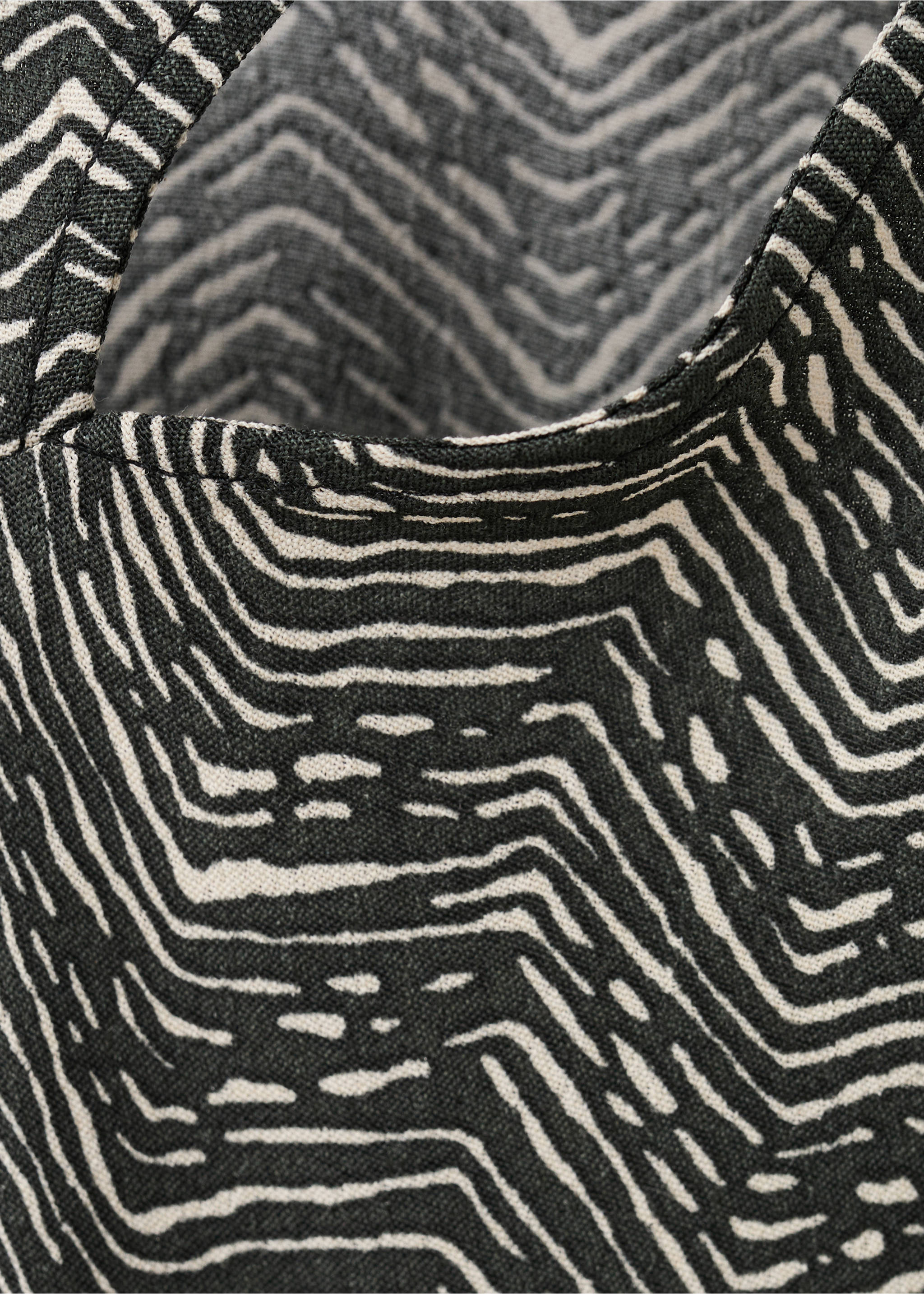 Flowy printed dress - Details of the article 0, Charcoal. Ref: 27053740-00.