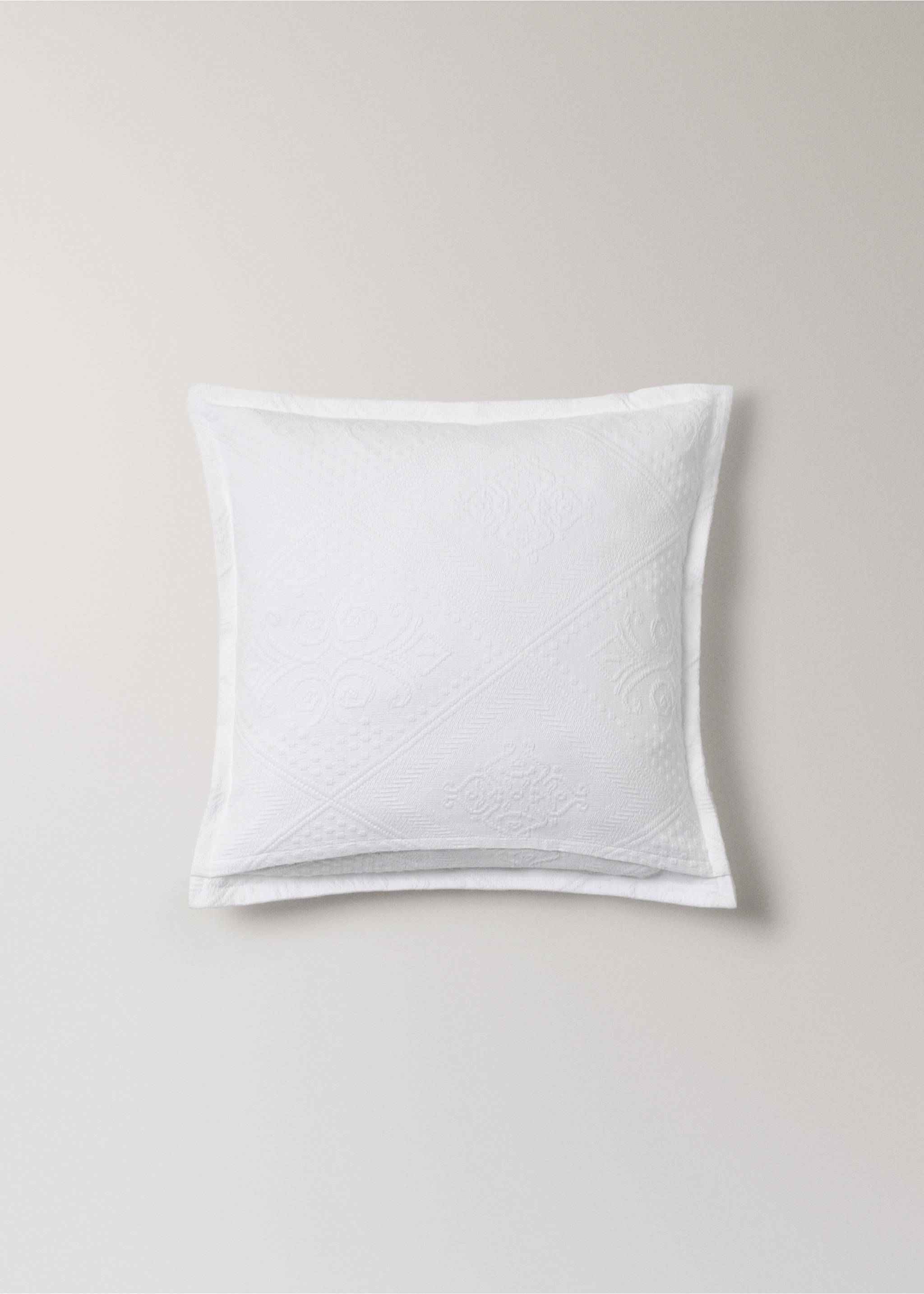 Housse de coussin jacquard pré-rétréci 300 g confection lit 50x50 cm - Détail de l'article 1, Blanc. Ref: 27053741-00.