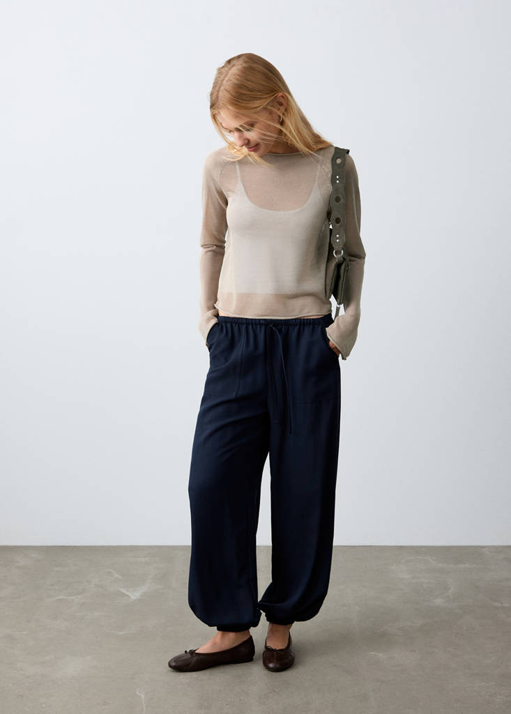 Fine-knit sweater — Medium Brown