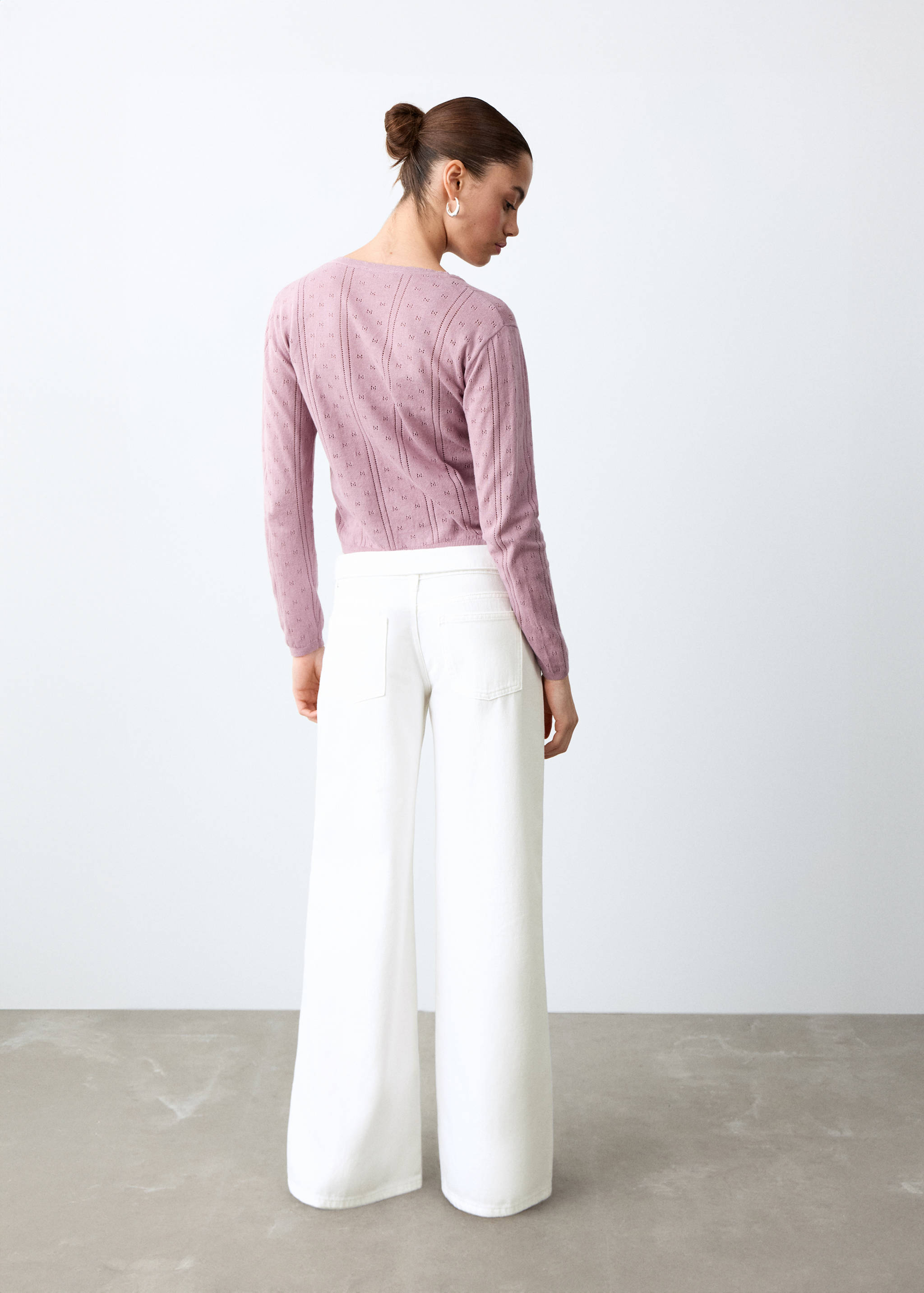 Джинсы с низкой посадкой и отворотом - Обратная сторона изделия