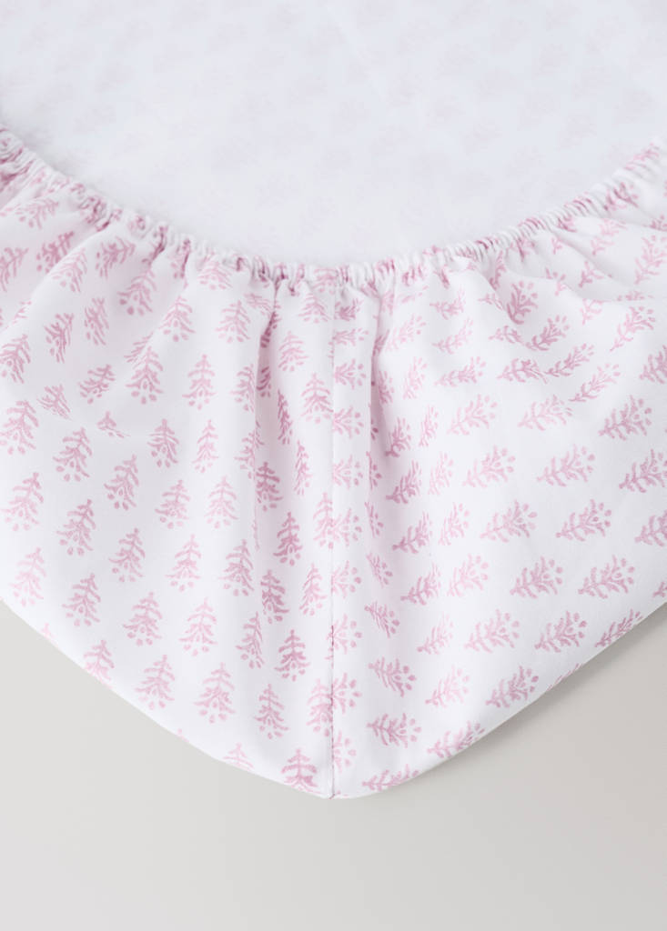 Kinder-Spannbettlaken aus Baumwollperkal mit Mini-Blumenmuster für ein 90 cm breites Bett — Rosa