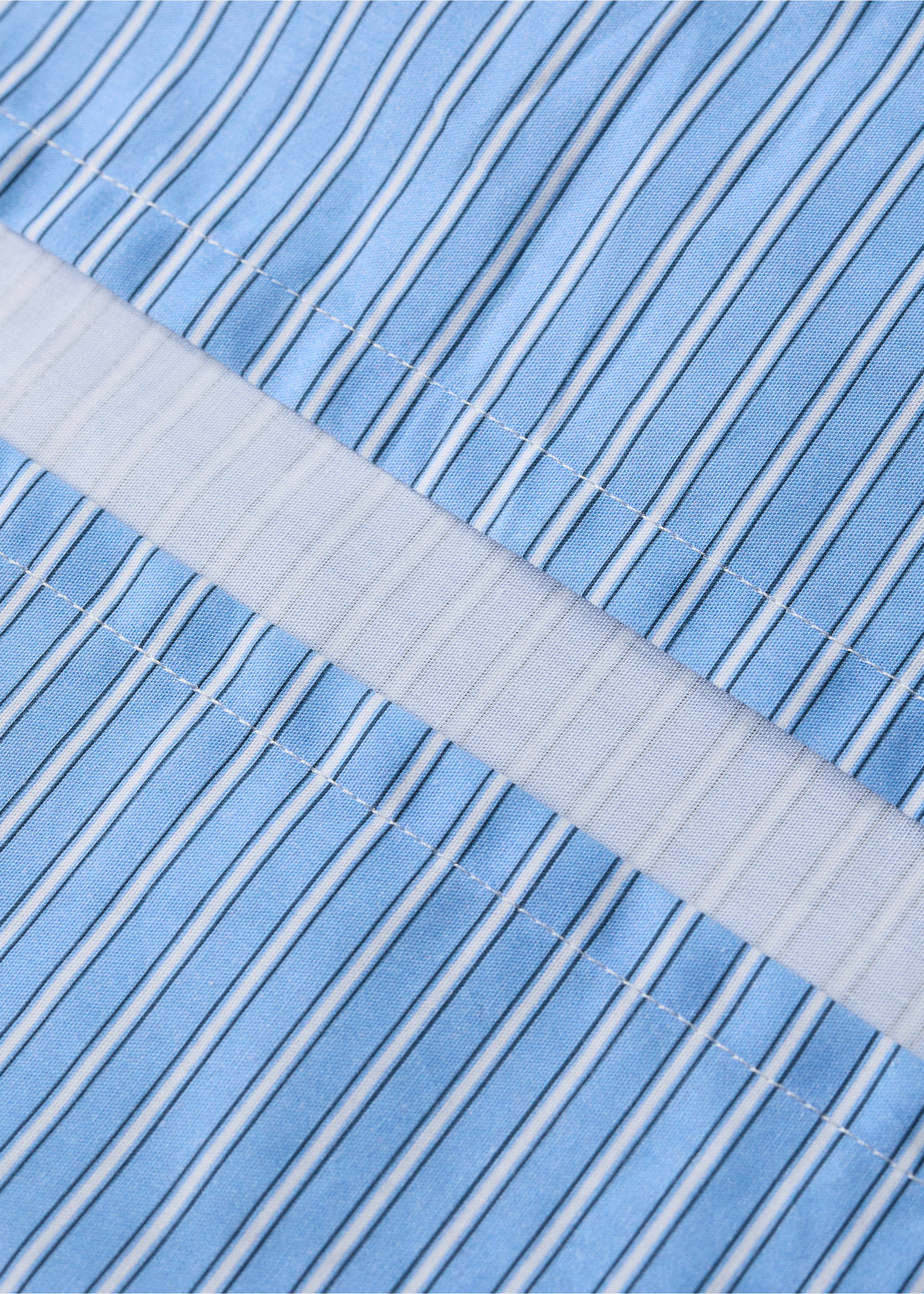 Cot duvet cover in shirting stripe percale - Details of the article 1, Blue. Ref: 27054061-00.