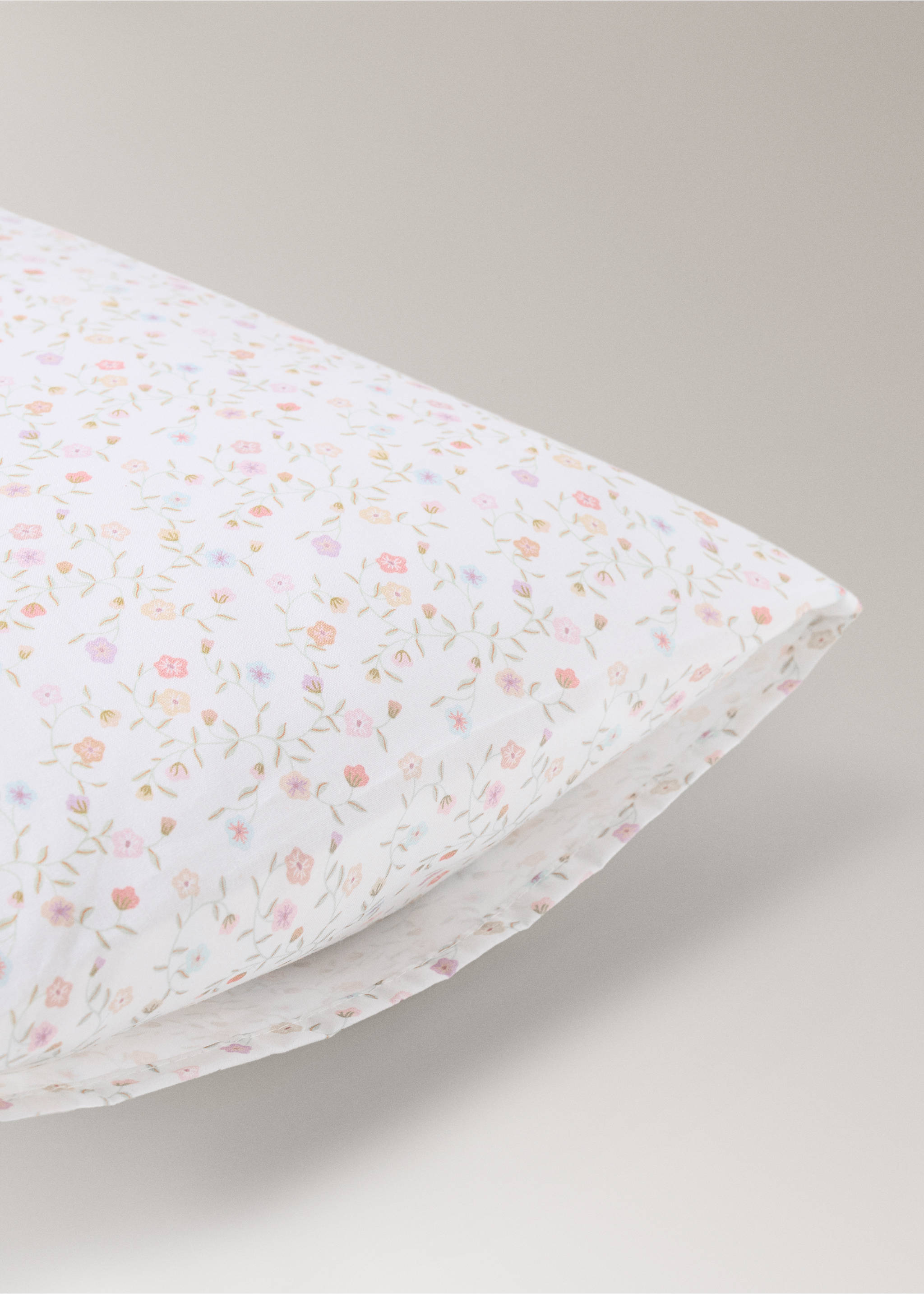 Cot bed pillowcase cotton floral - Details of the article 1, Pink. Ref: 27054069-00.