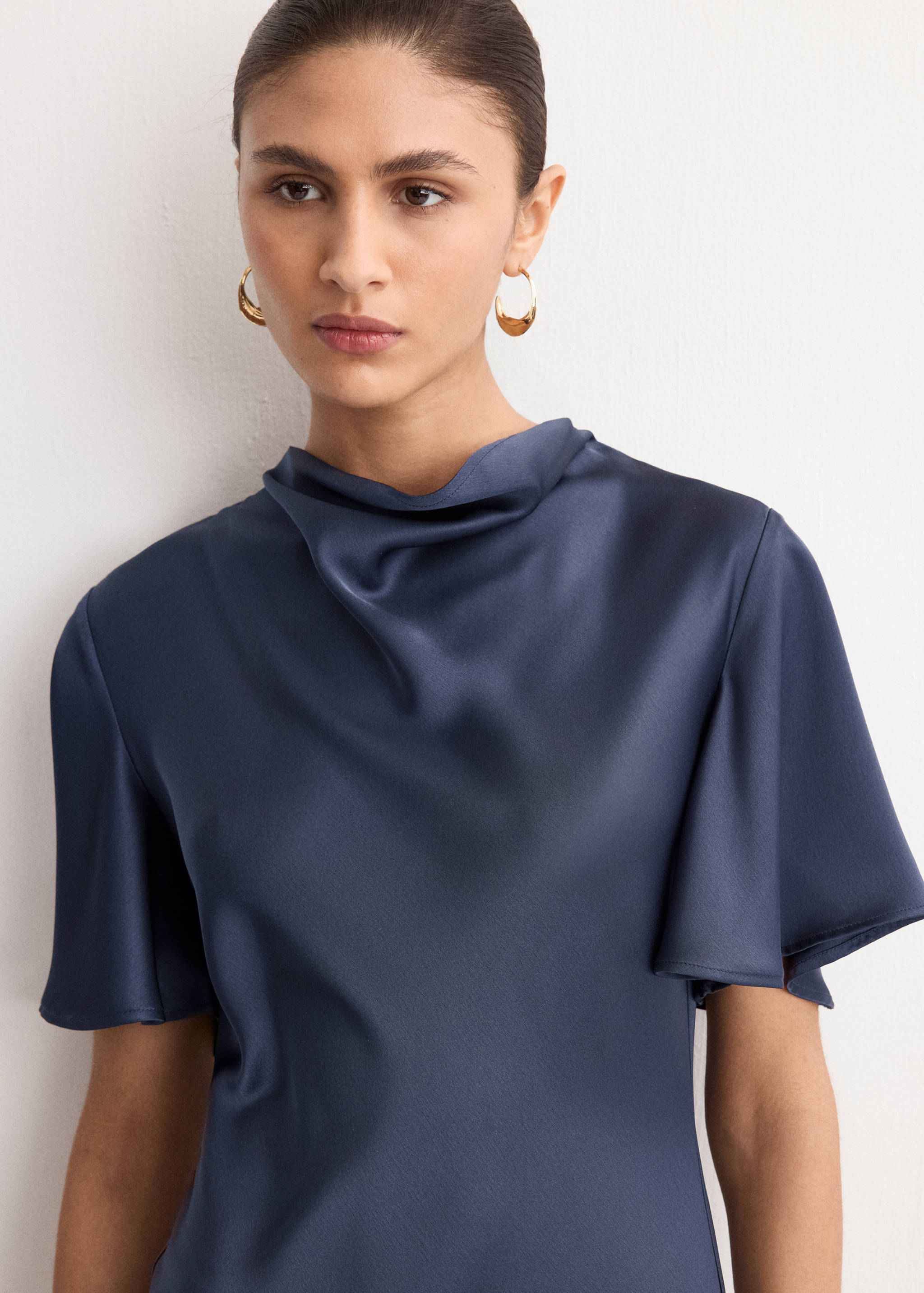 Draped neck satin dress - Details of the article 1