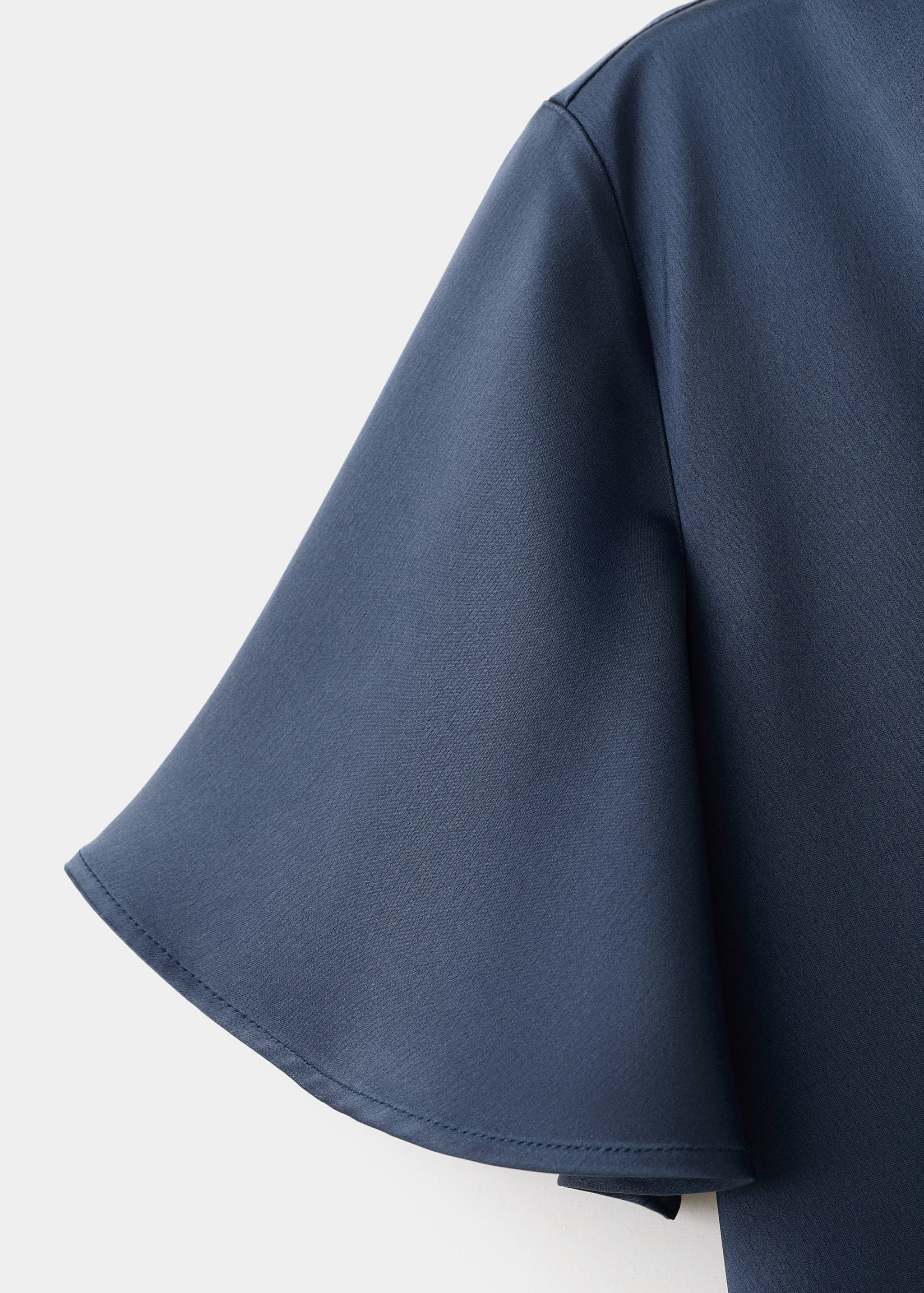 Draped neck satin dress - Details of the article 8