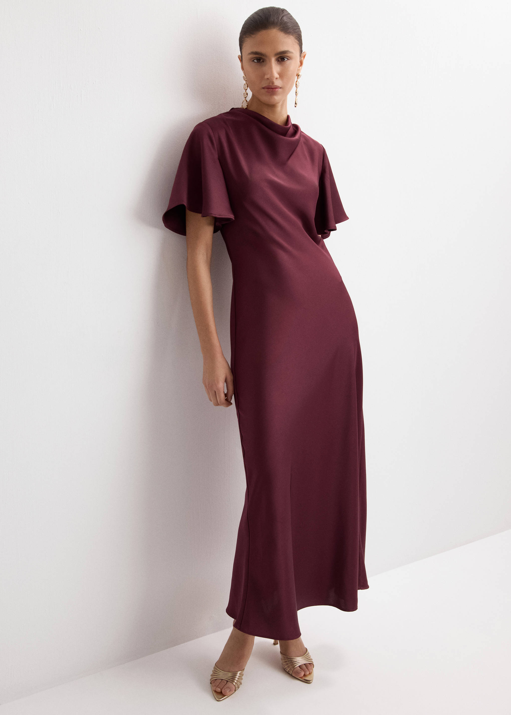 Draped neck satin dress - General plane