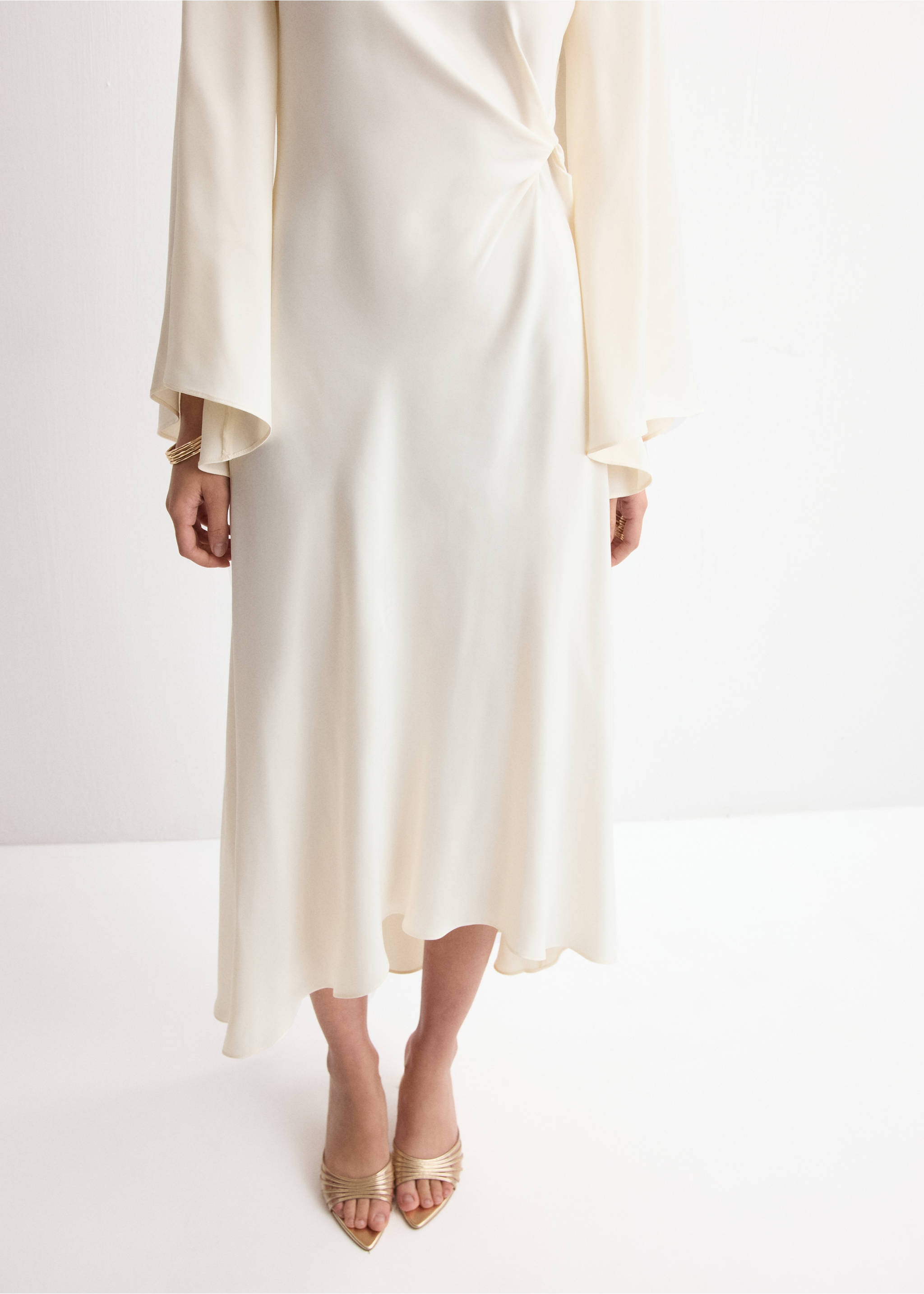 فستان ستان دانتيل - تفاصيل المنتج 6, بيج فاتح. Ref: 27054077-00.