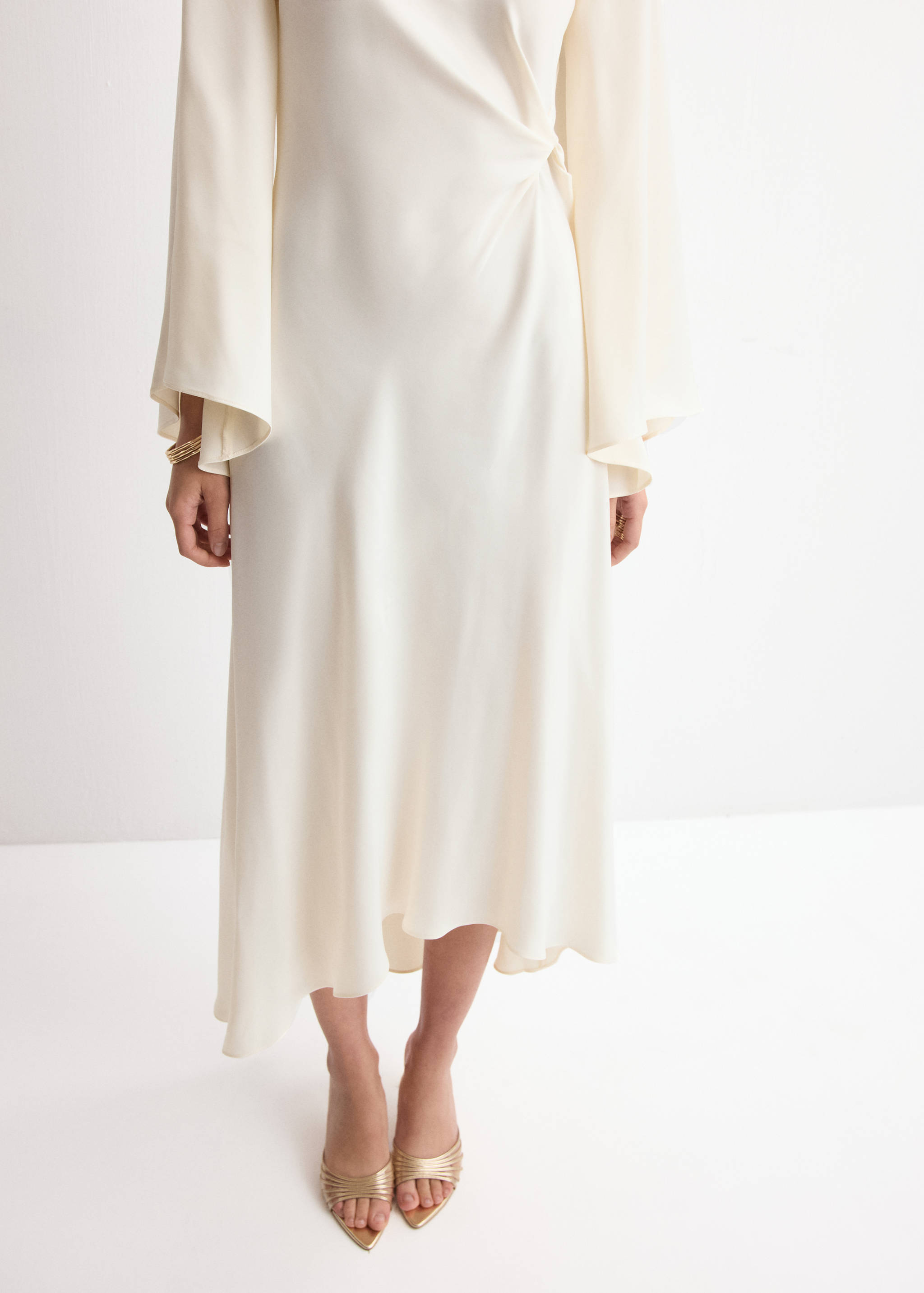 Ruched satin dress - Details of the article 6