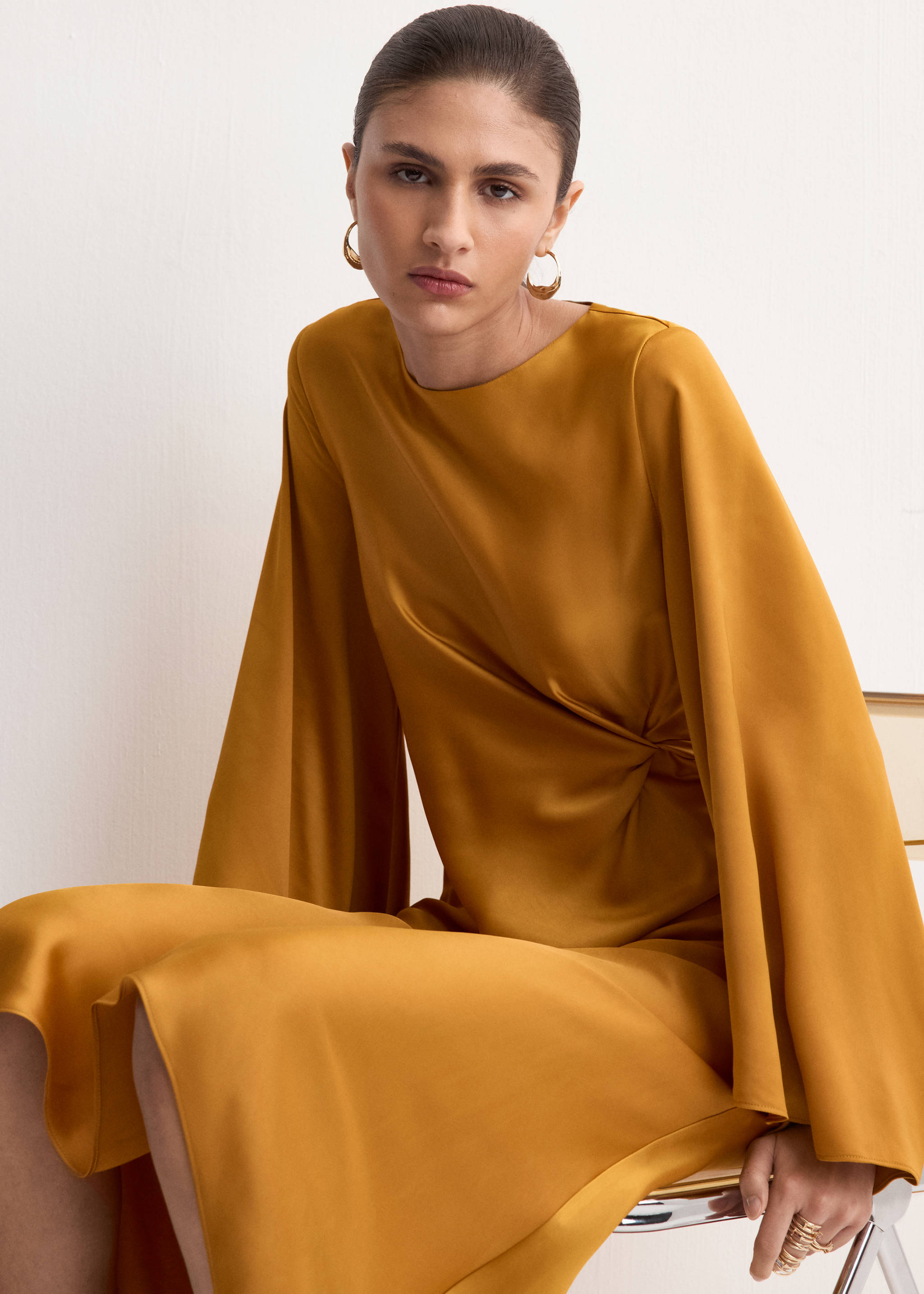Ruched satin dress - Details of the article 2