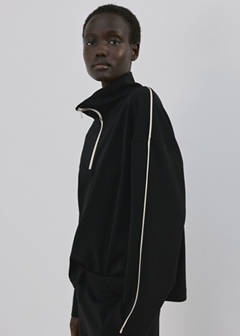 Turtleneck sweatshirt with zip — Black 1