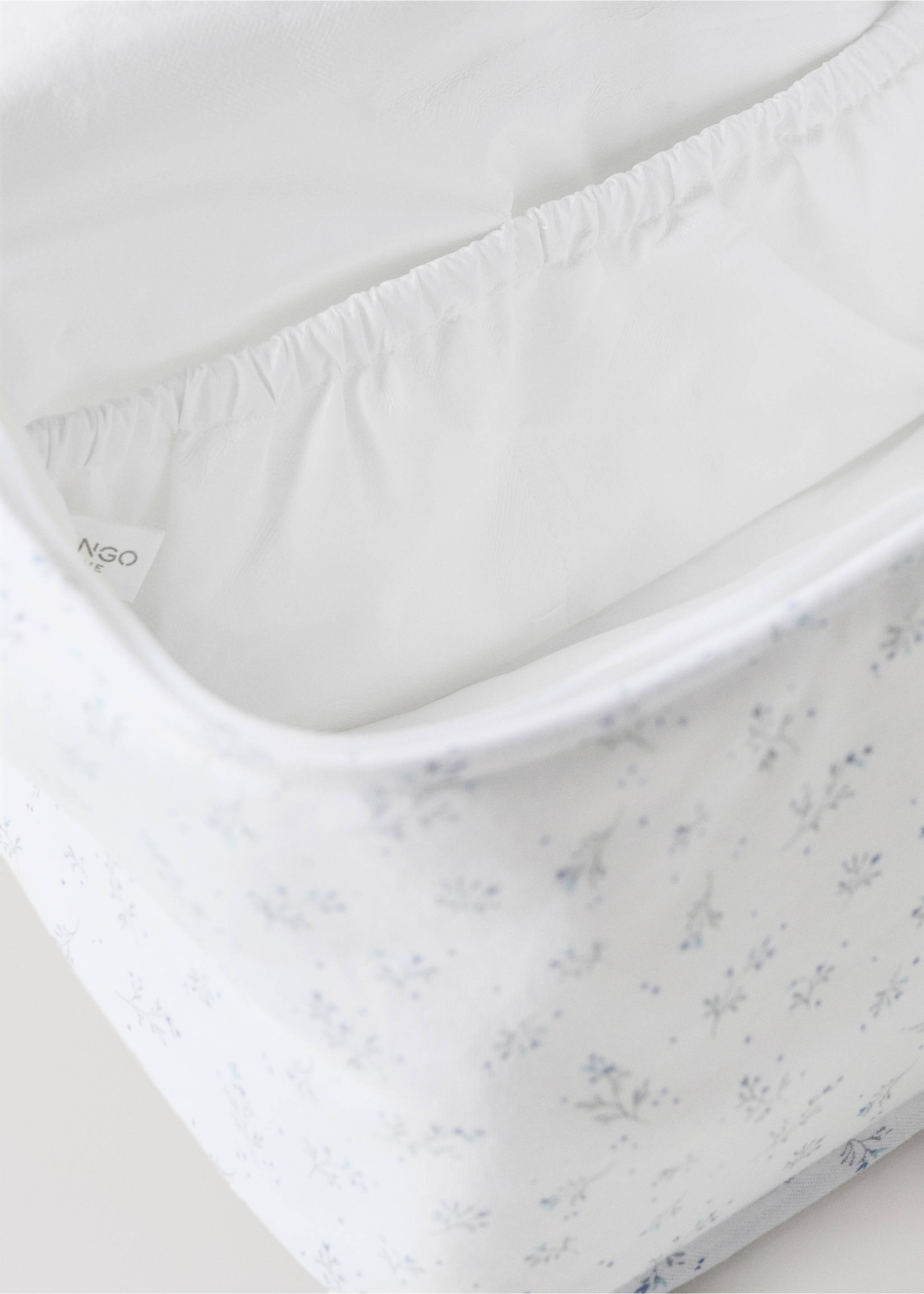 Neceser infantil algodón flores - Detalle del artículo 2, Blanco. Ref: 27054081-00.