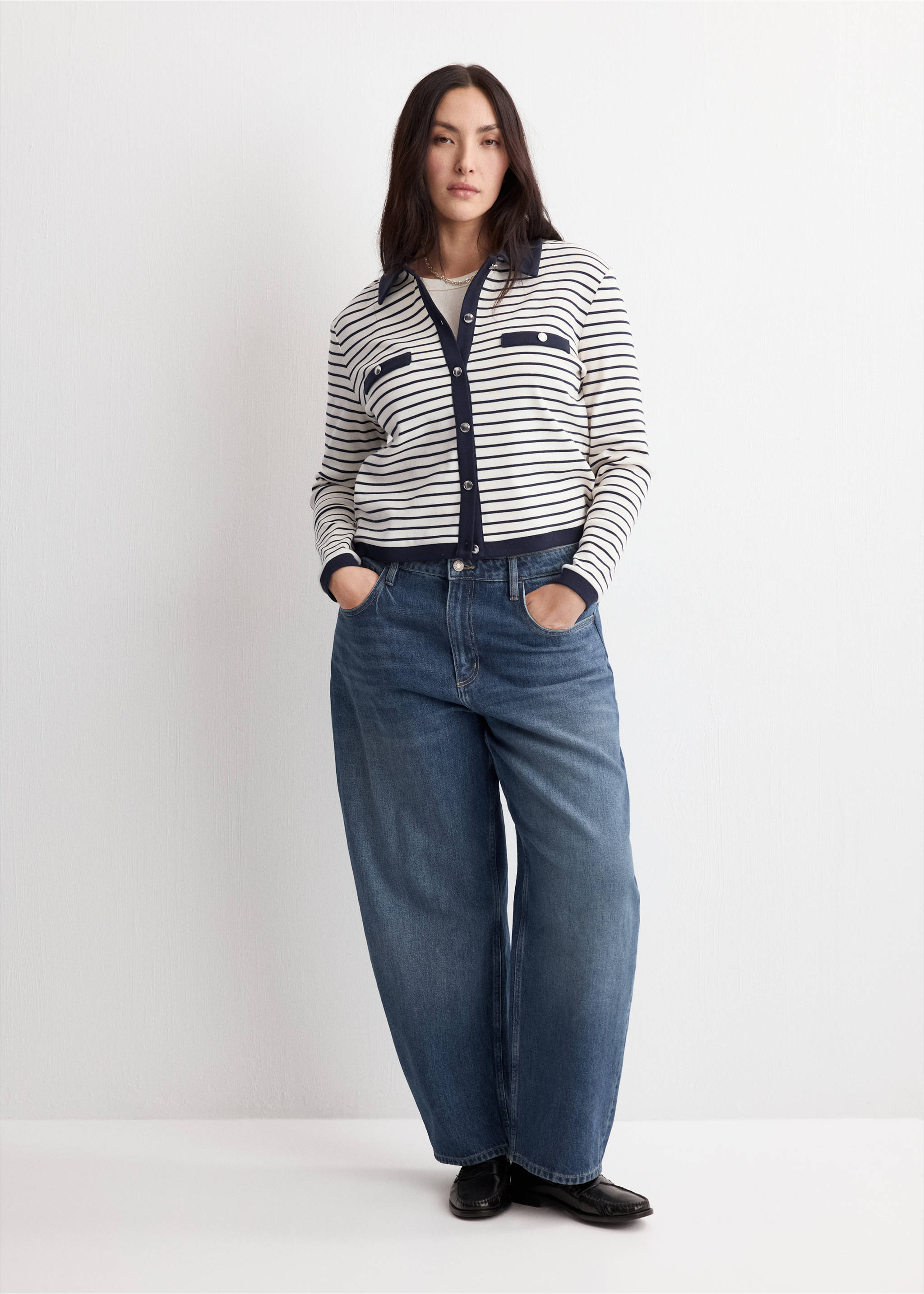 Striped cardigan with jewel buttons - Details of the article 3, Navy. Ref: 27054083-00.