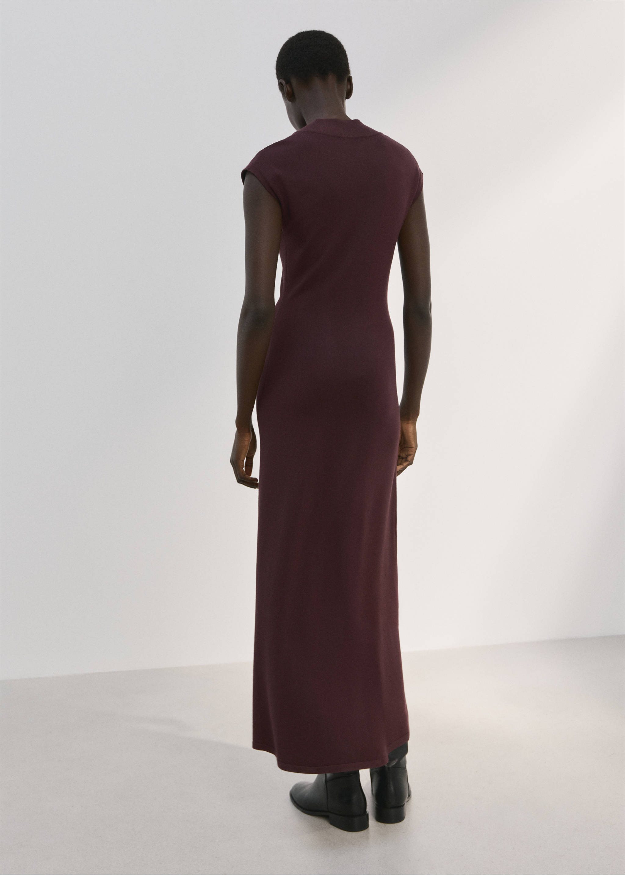 Vestido punto cuello perkins - Reverso del artículo, Chocolate. Ref: 27054084-00.