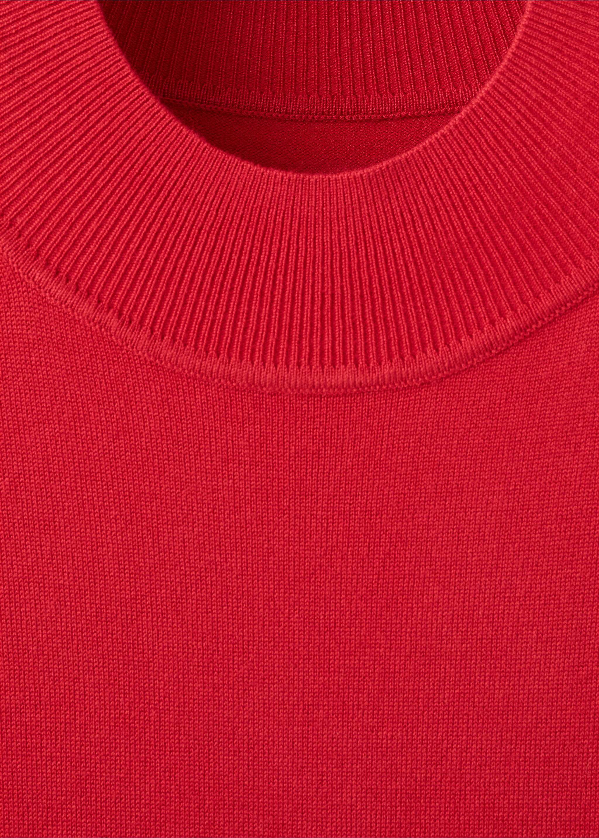 Perkins-neck knitted dress - Details of the article 8, Red. Ref: 27054084-00.