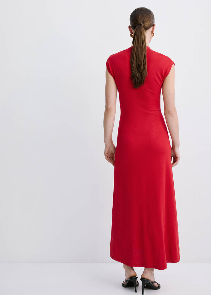 Perkins-neck knitted dress — Red