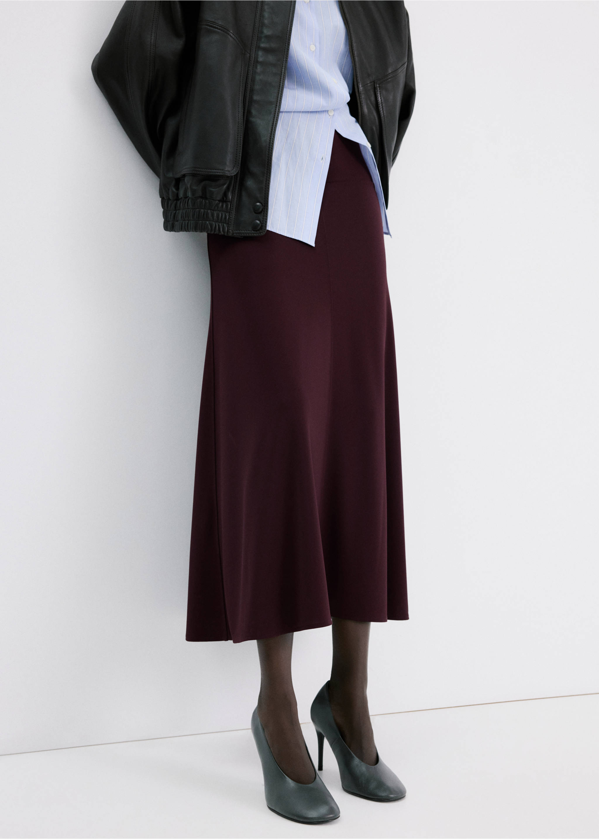 Fine knit midi skirt - Medium plane, Wine. Ref: 27054085-00.
