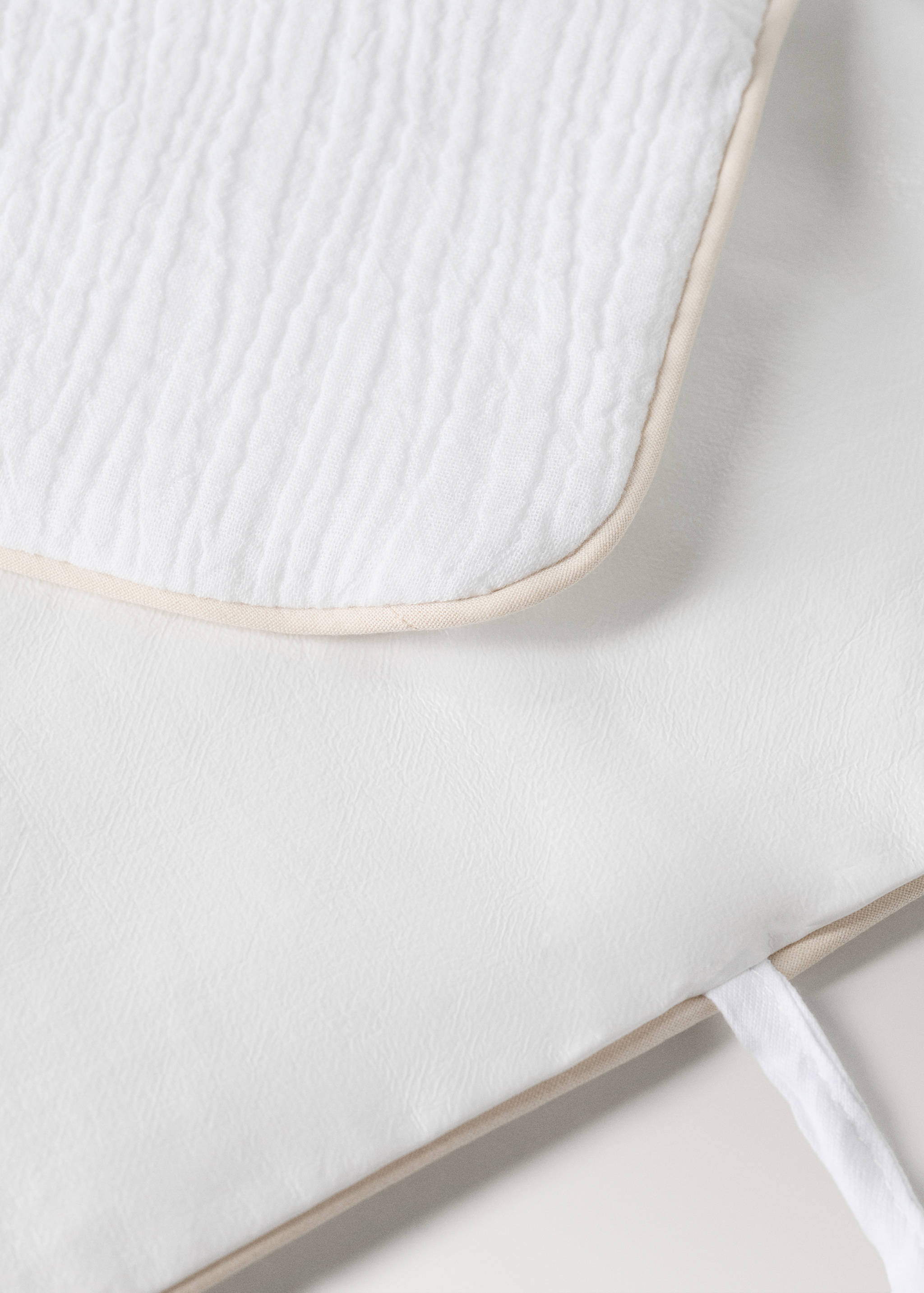 Cotton portable baby changing mat - Details of the article 2