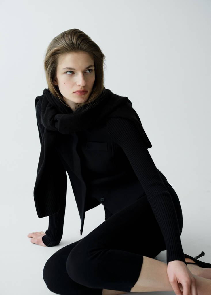 Pocket knit cardigan — Black