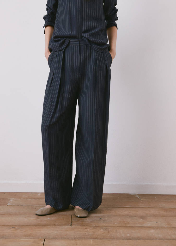 Pinstripe wide leg trousers — Navy