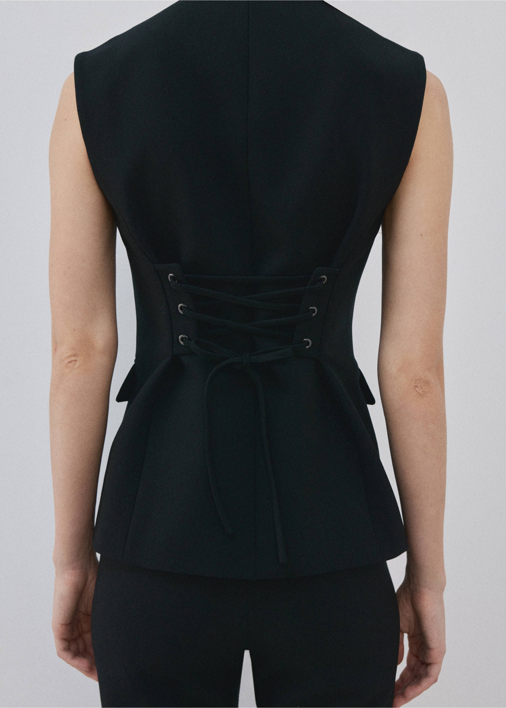 Fitted suit waistcoat - Reverse of the article, Black. Ref: 27054094-00.