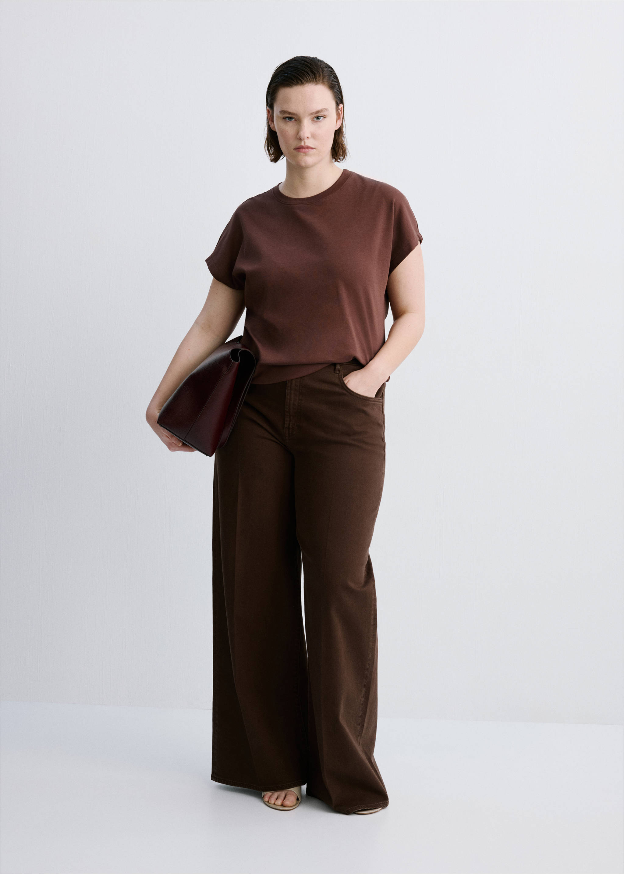 Short-sleeved cotton t-shirt - Details of the article 3, Russet. Ref: 27054096-00.