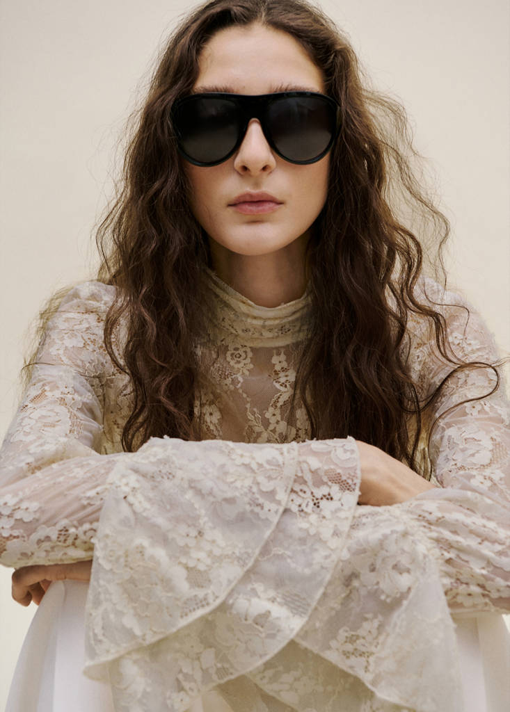 Ruffled embroidered blouse — Ecru