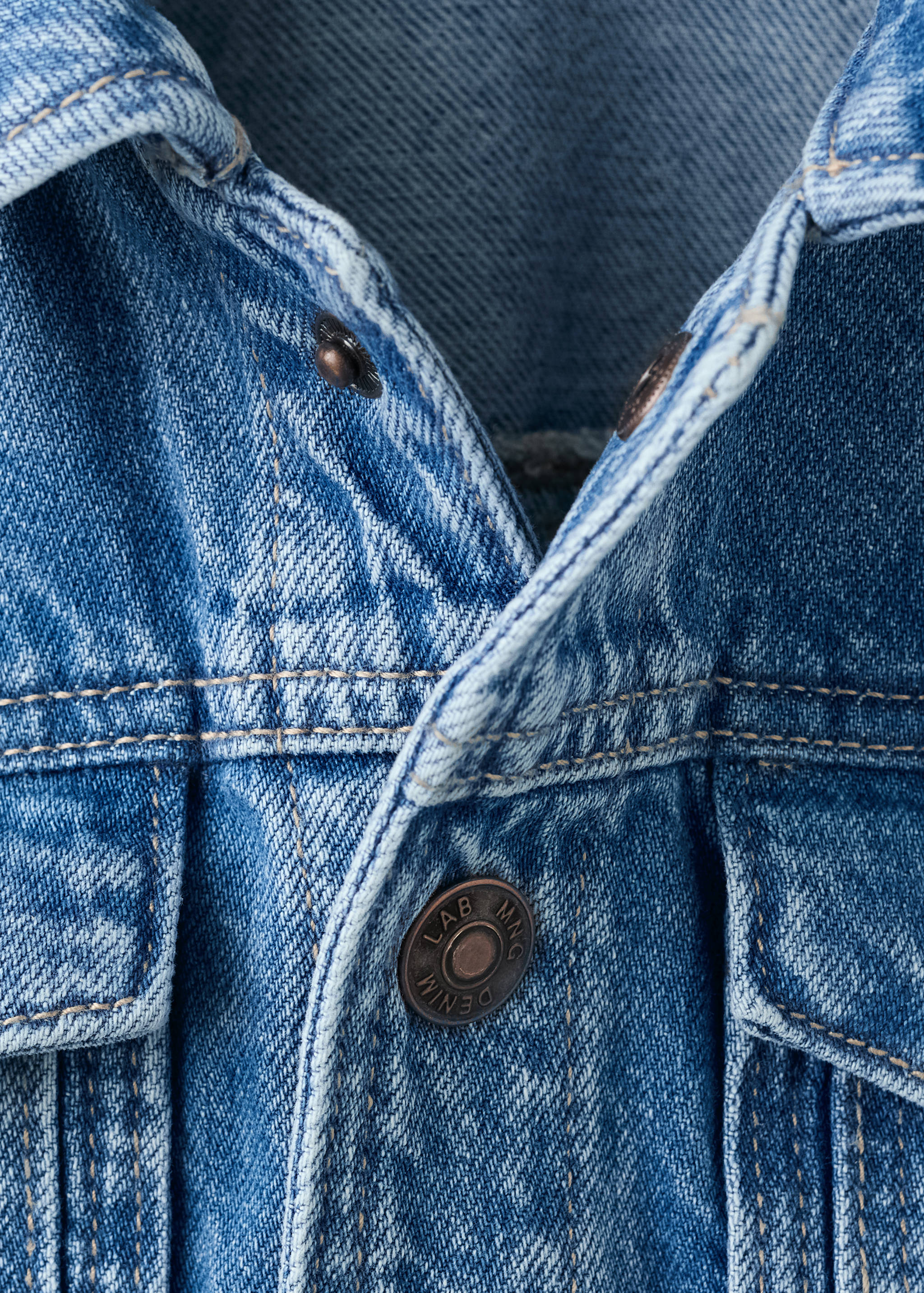 سترة من الدنيم - تفاصيل المنتج 8