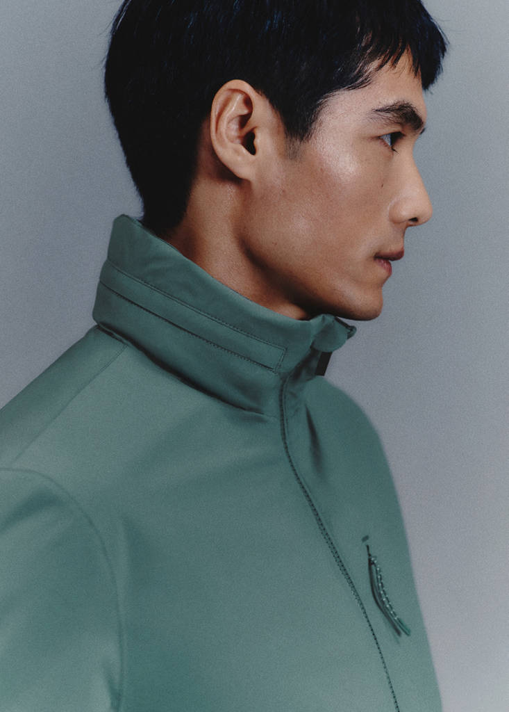 Packable water-repellent jacket with Thermore® technology — Dark Green