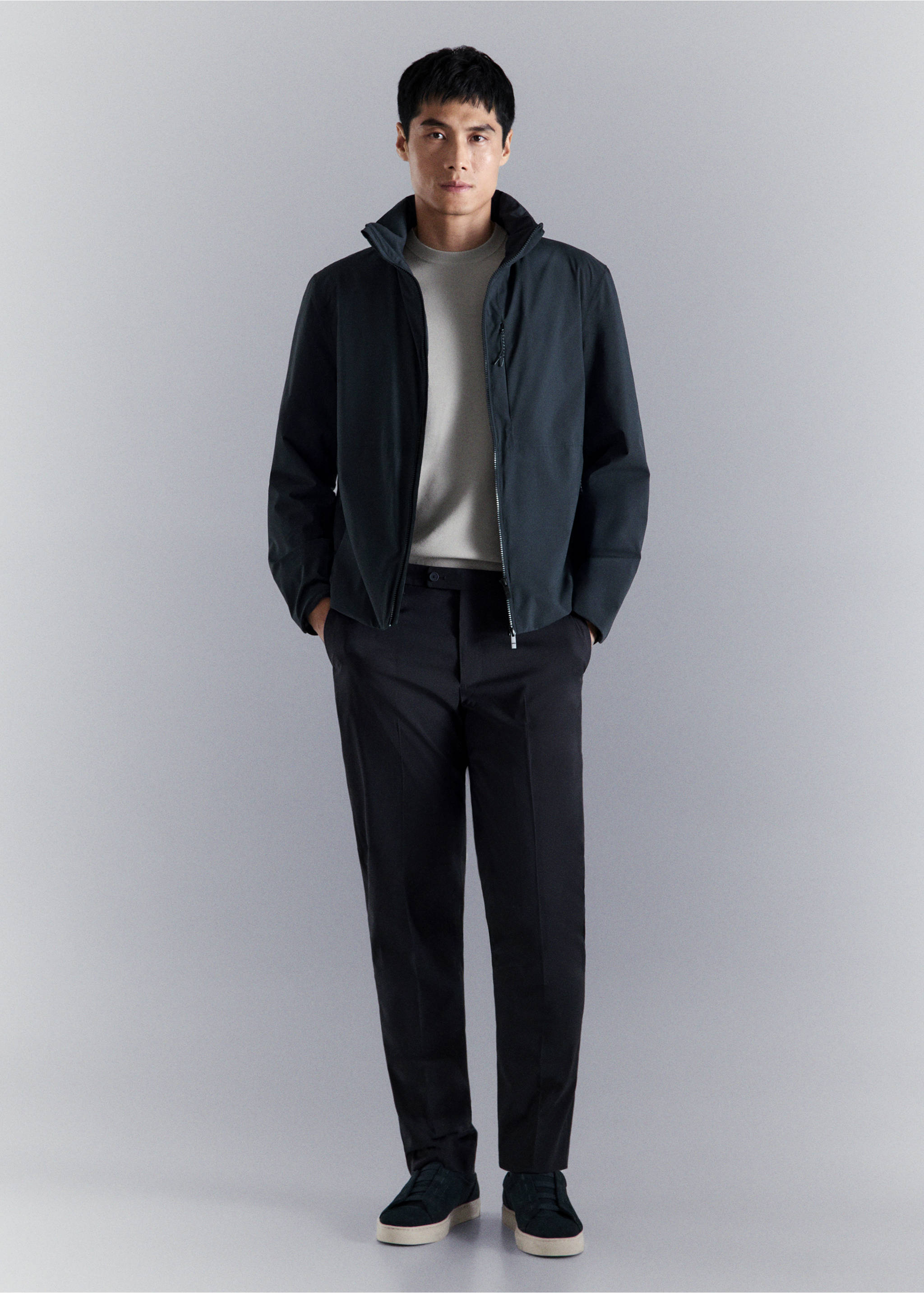 Cazadora packable water-repellent tecnología Thermore® - Plano general, Azul marino. Ref: 27054406-00.