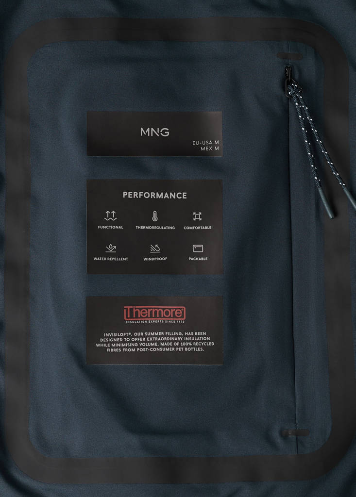 Packable water-repellent jacket with Thermore® technology — Navy