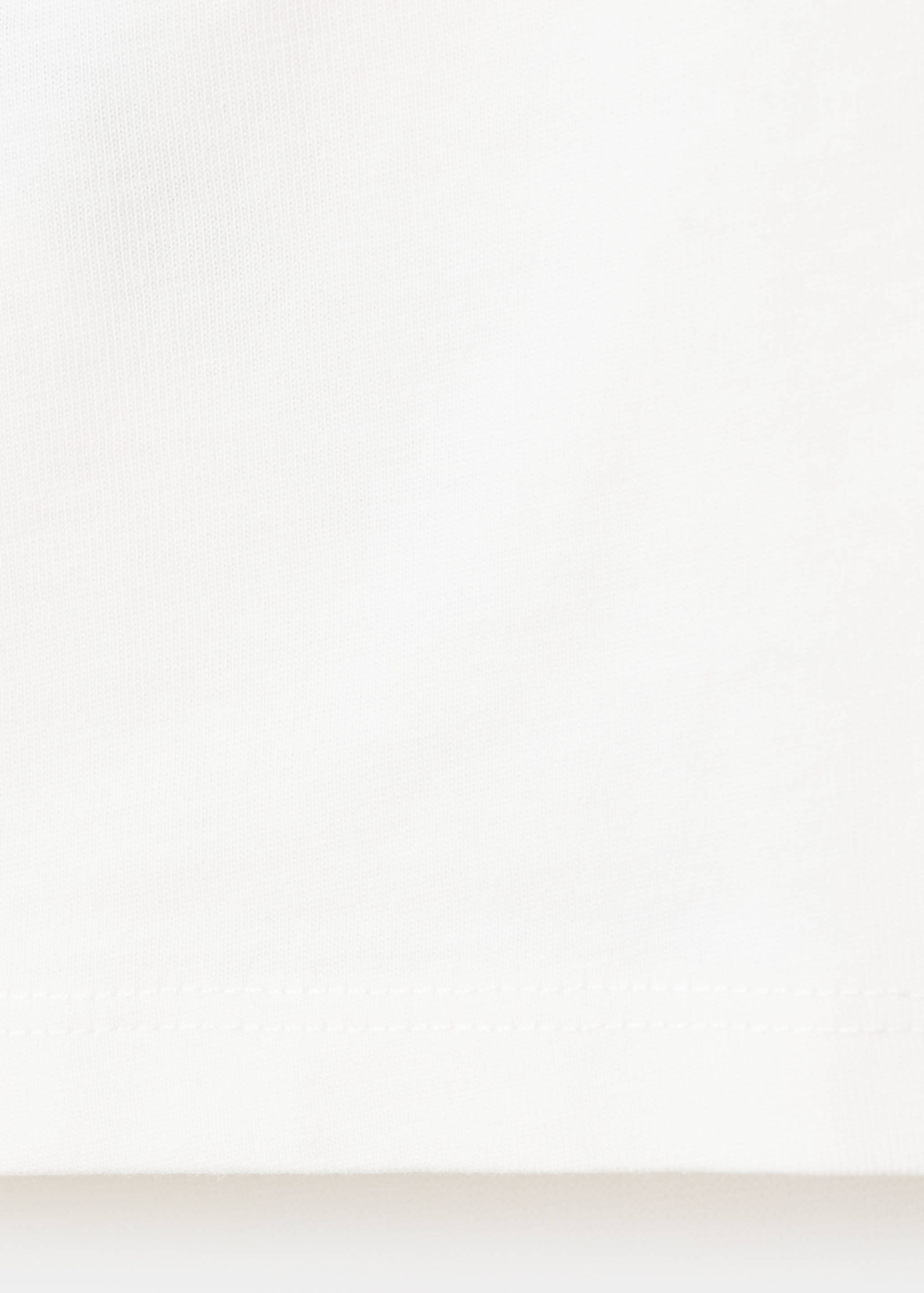 تي شيرت بنص مكتوب مطرز - تفاصيل المنتج 0