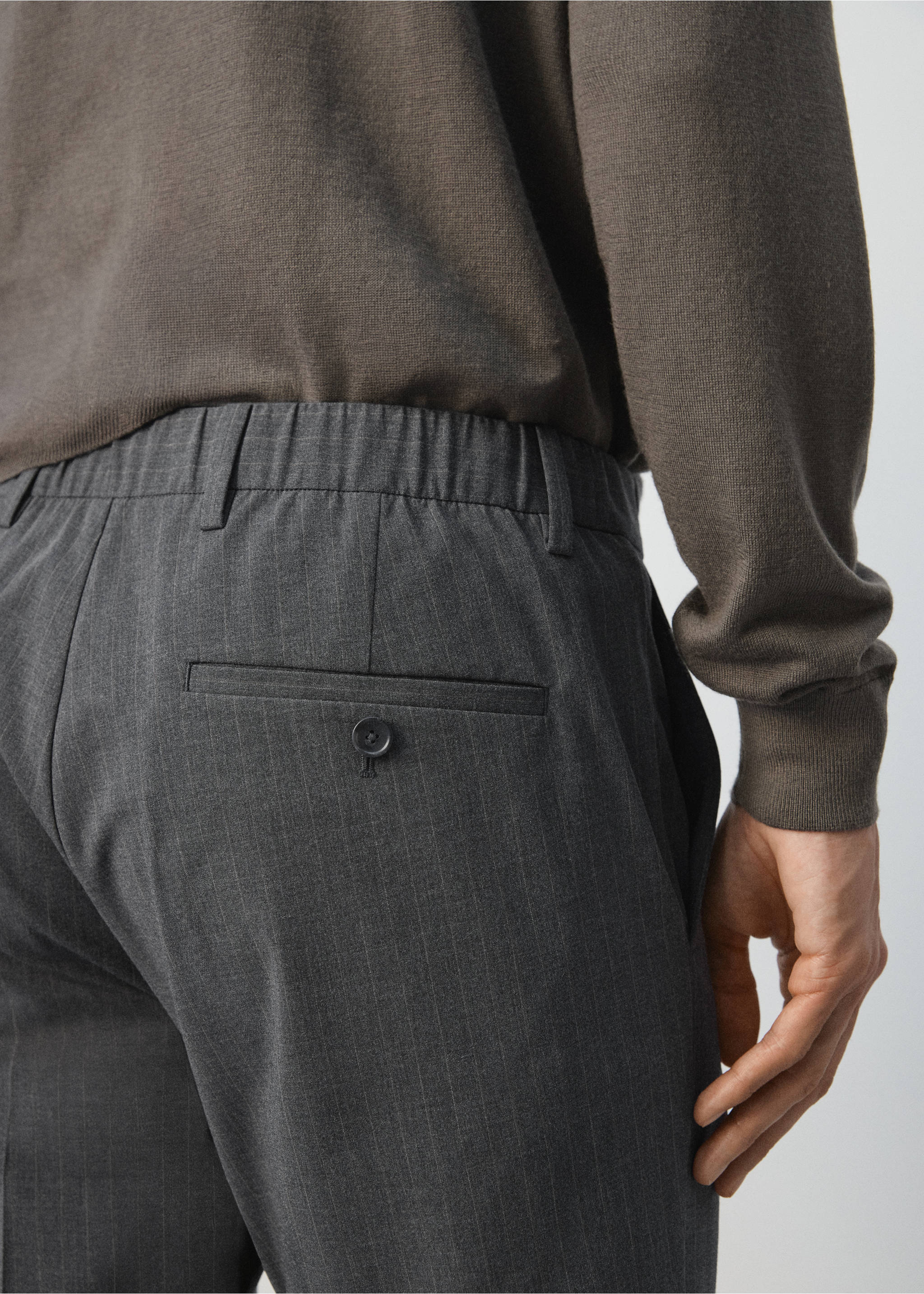 Cropped slim fit trousers - Details of the article 6, Grey. Ref: 27054410-00.
