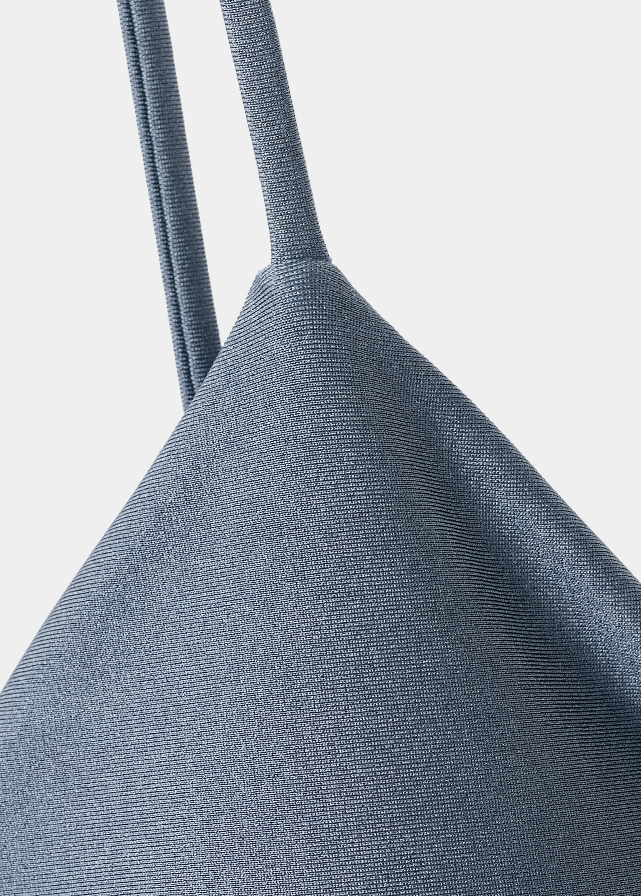 Triangular bikini top - Details of the article 8