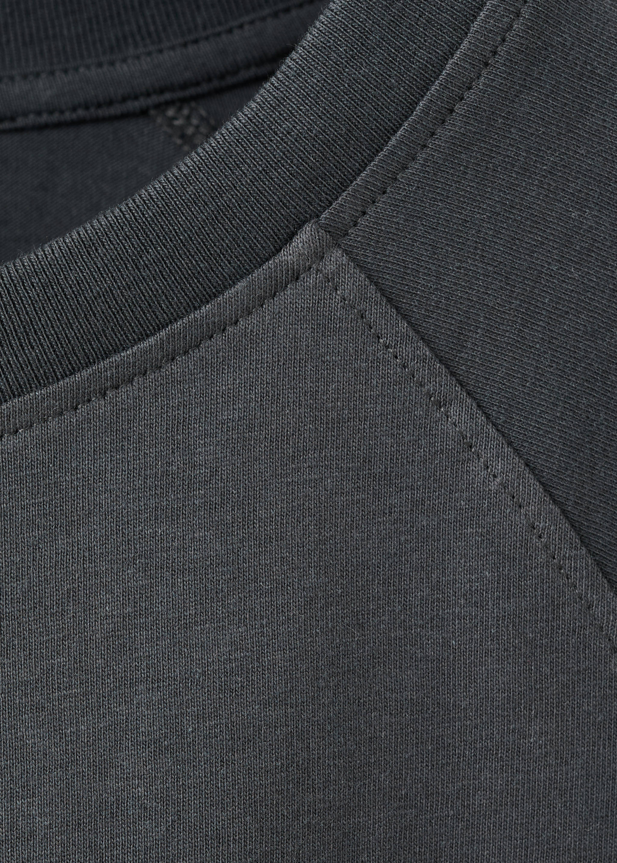 Geborduurd katoenen T-shirt - Detail van het artikel 8