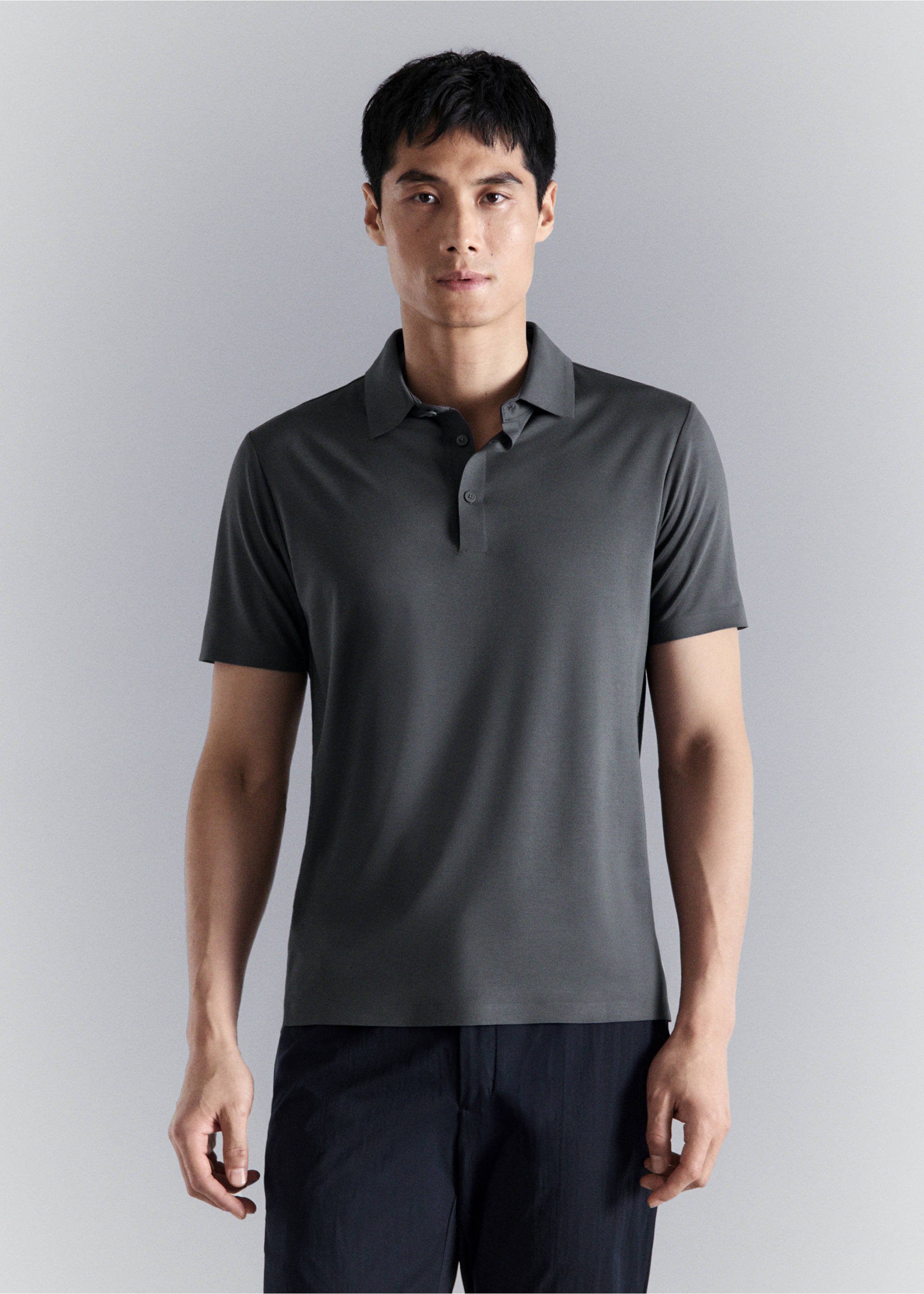 Polo comfort stretch Coolmax ® - Plano medio, Gris oscuro. Ref: 27054425-00.