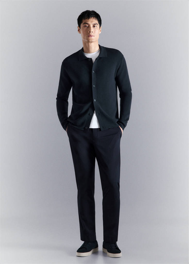 Fine knit comfort stretch cardigan — Navy