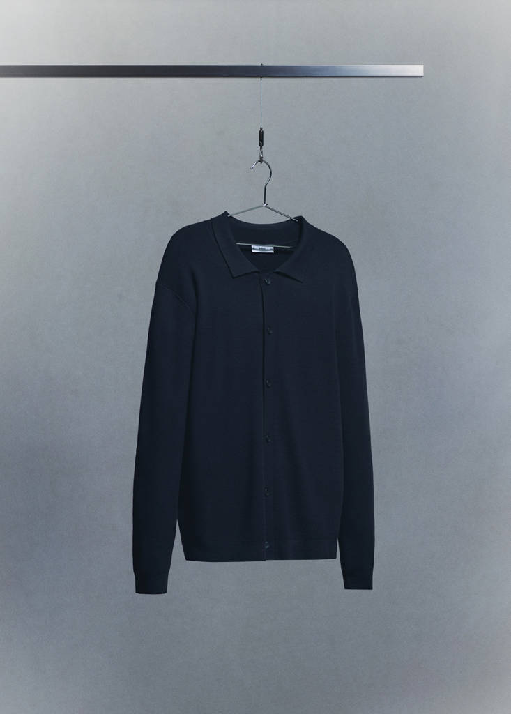 Fine knit comfort stretch cardigan — Navy