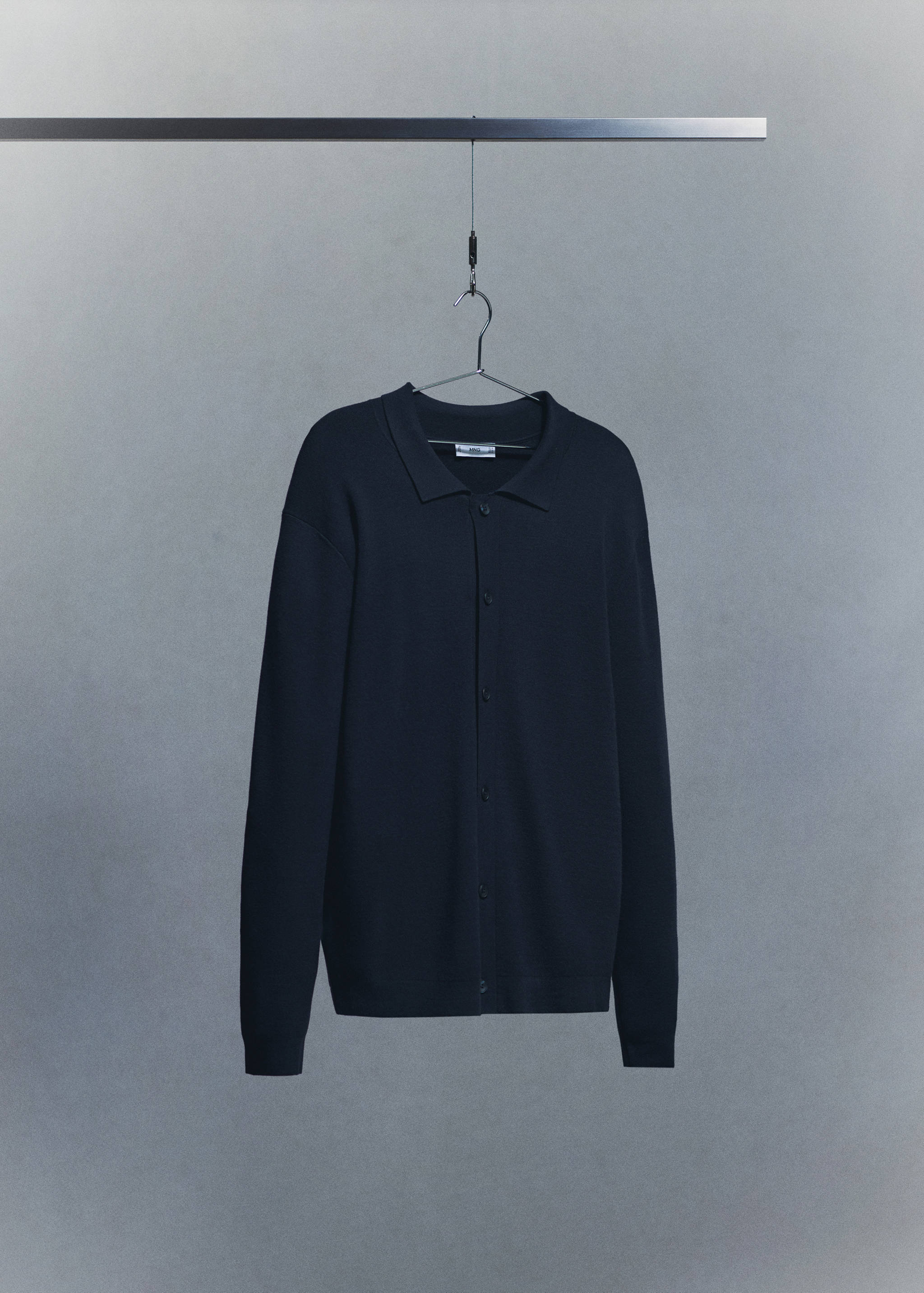 Удобный кардиган из эластичного тонкого трикотажа - Деталь изделия 9