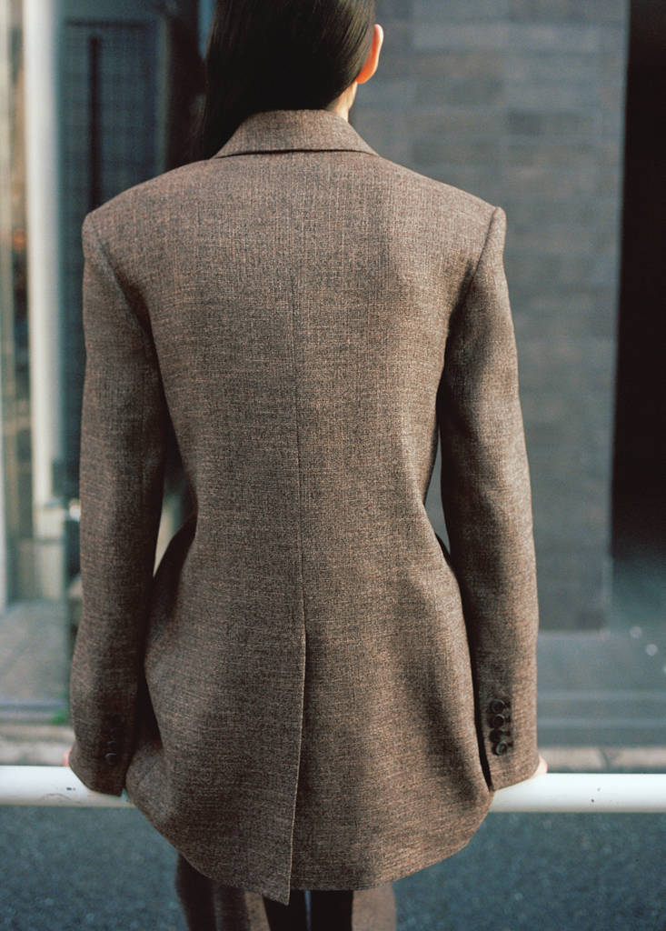 Herringbone double-breasted suit blazer — Chocolate