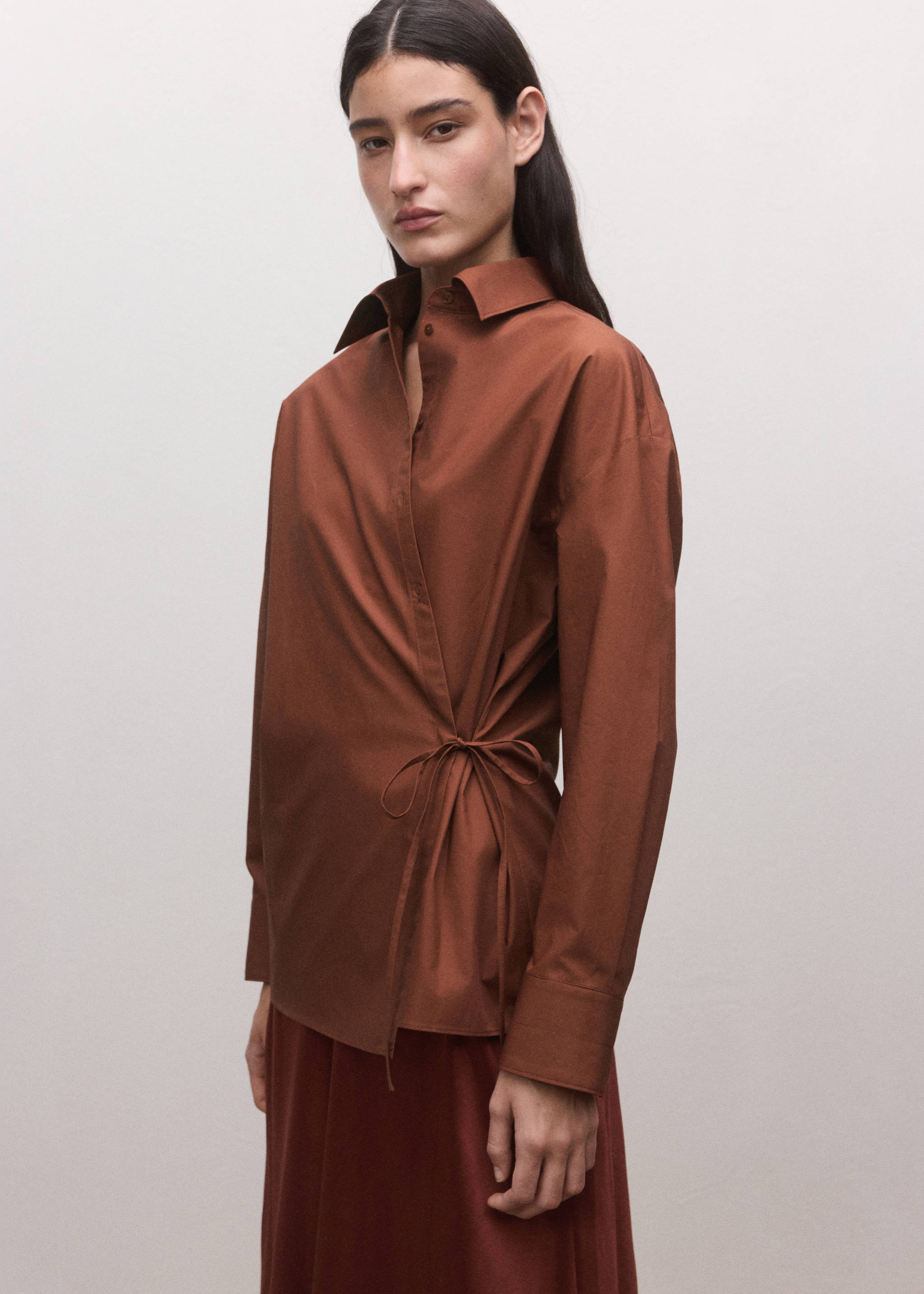 تي شيرت قطني بتصميم متقاطع - رؤية وسط, خمري. Ref: 27054447-00.