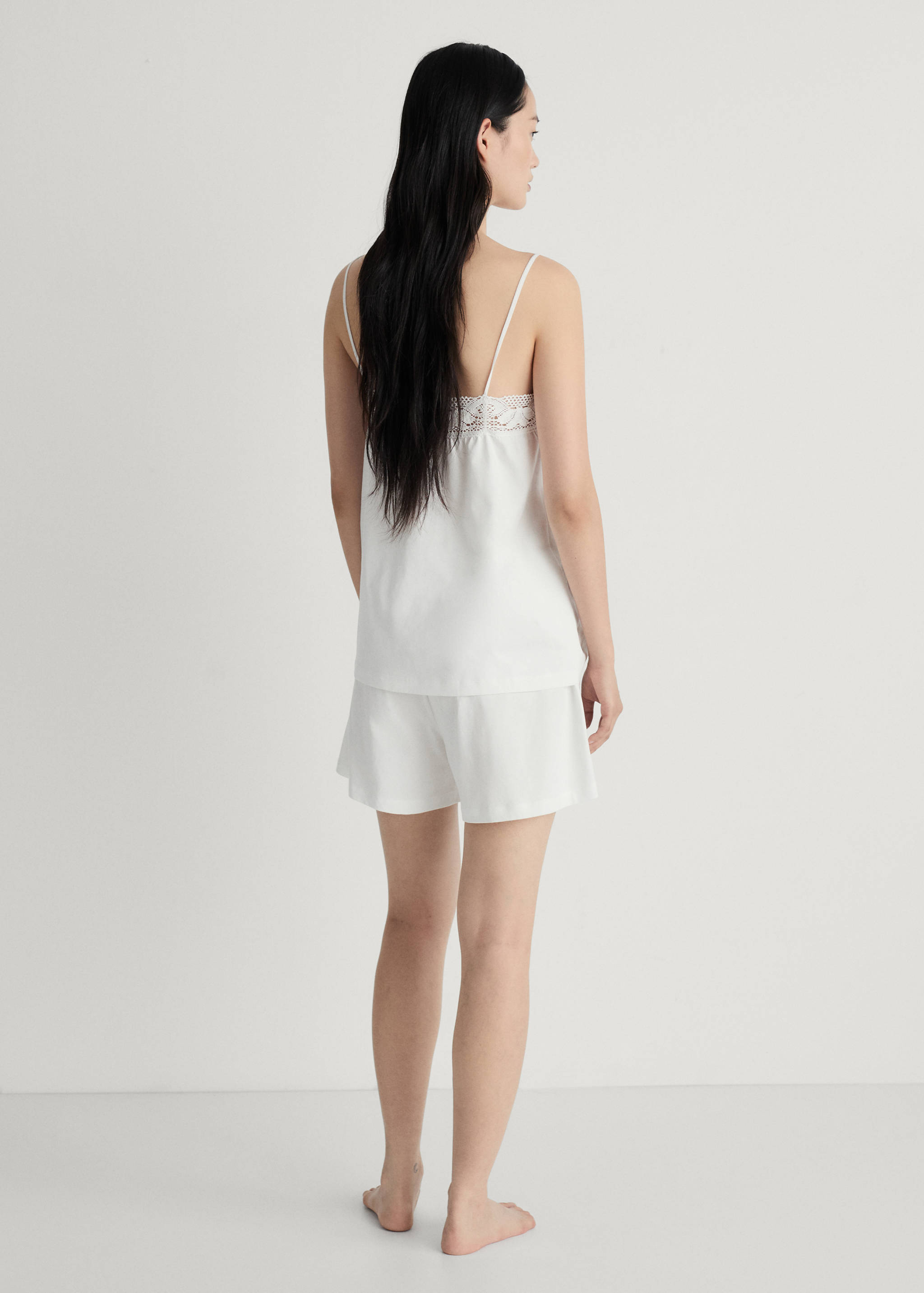 Cotton shorts - Reverse of the article