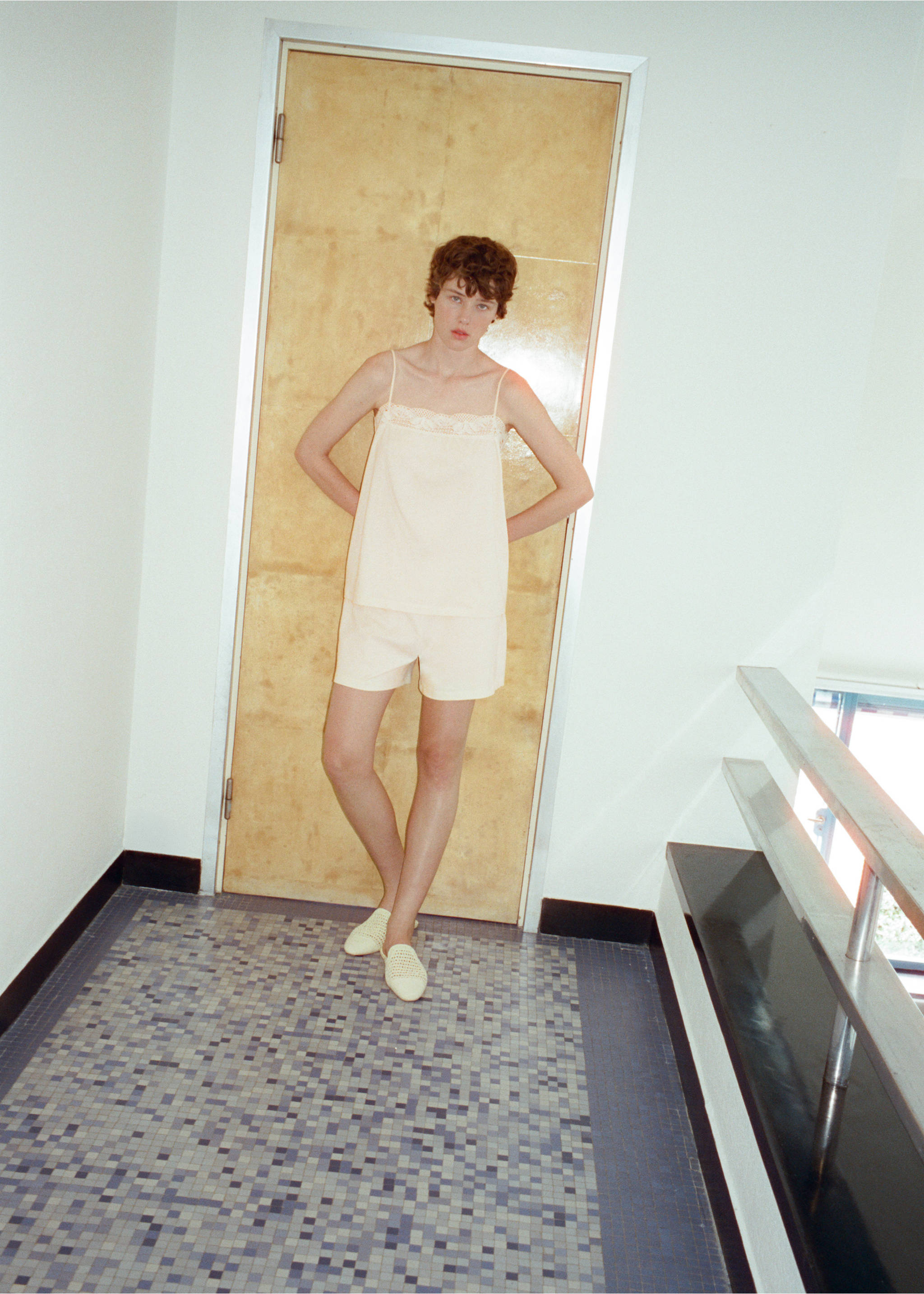 Cotton shorts - Details of the article 6, Pastel Yellow. Ref: 27054768-00.