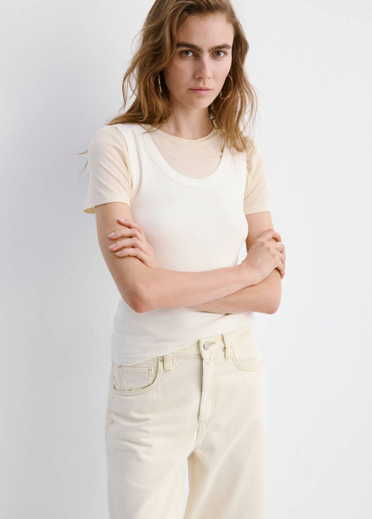 High-waisted barrel jeans