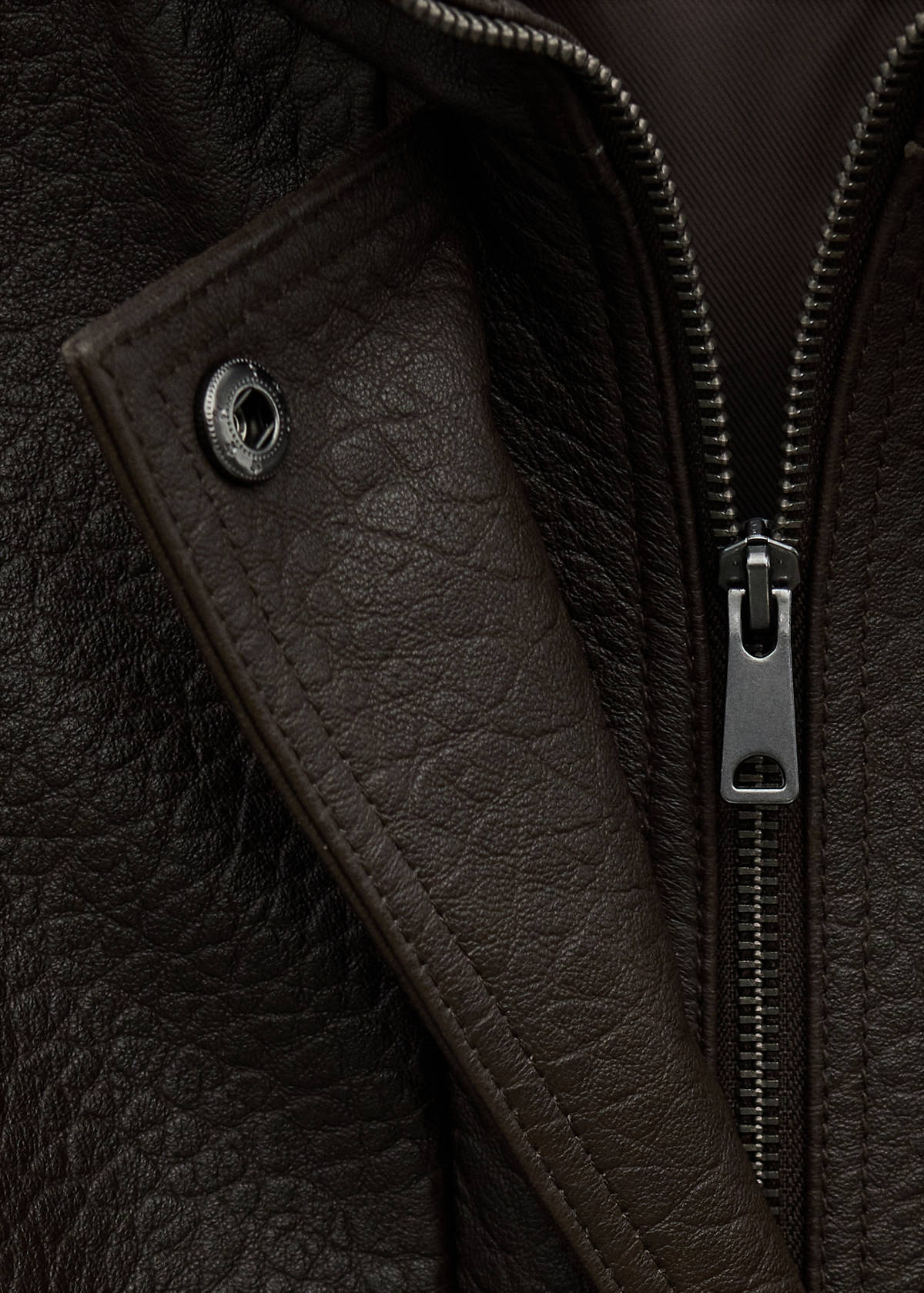 Oversized leather jacket — Brown