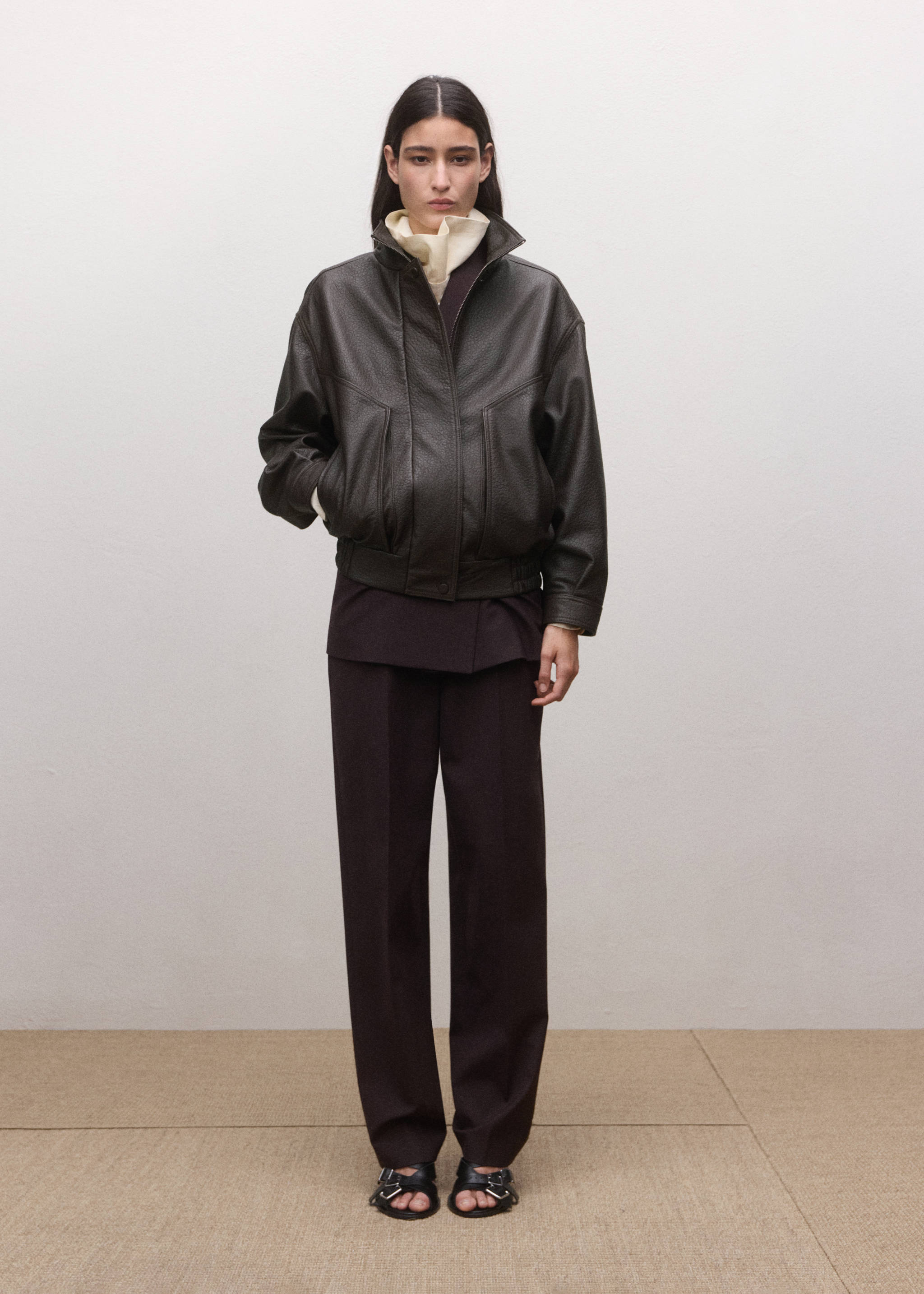 Veste cuir oversize - Plan général, Marron. Ref: 27054773-02.