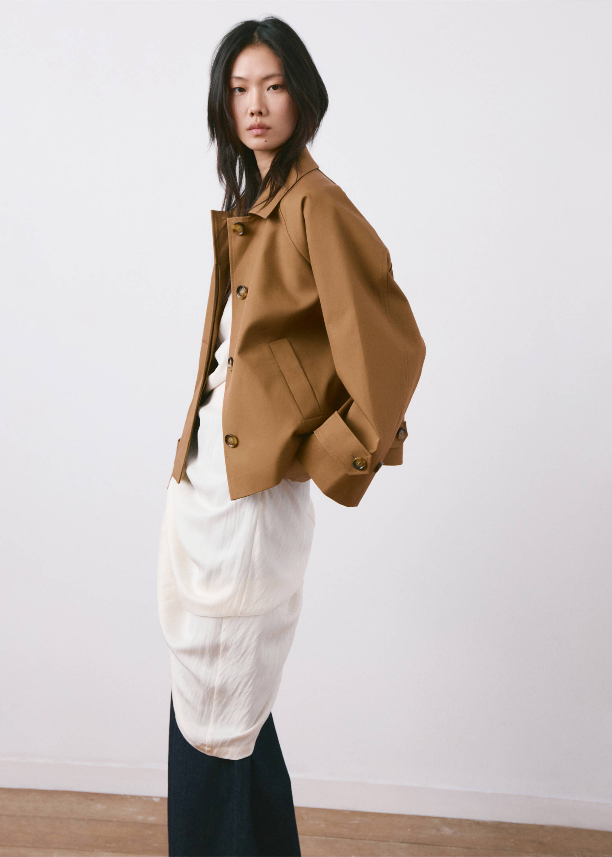 Trench court oversize - Détail de l'article 2, Marron moyen. Ref: 27054774-00.