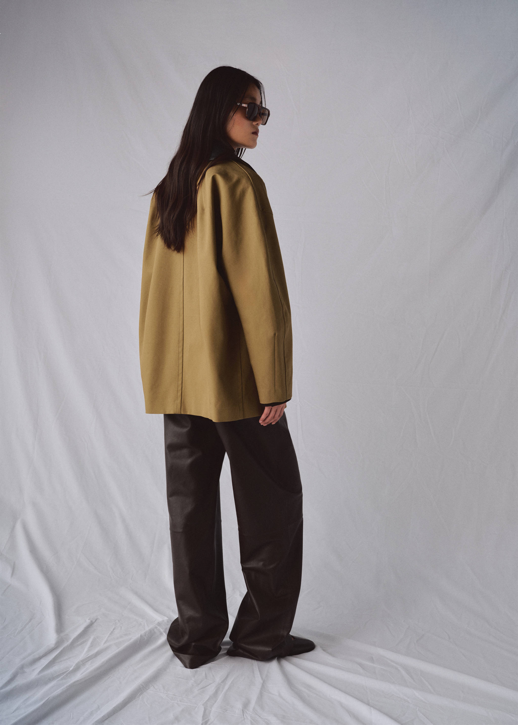 Faux leather effect trench coat - Reverse of the article