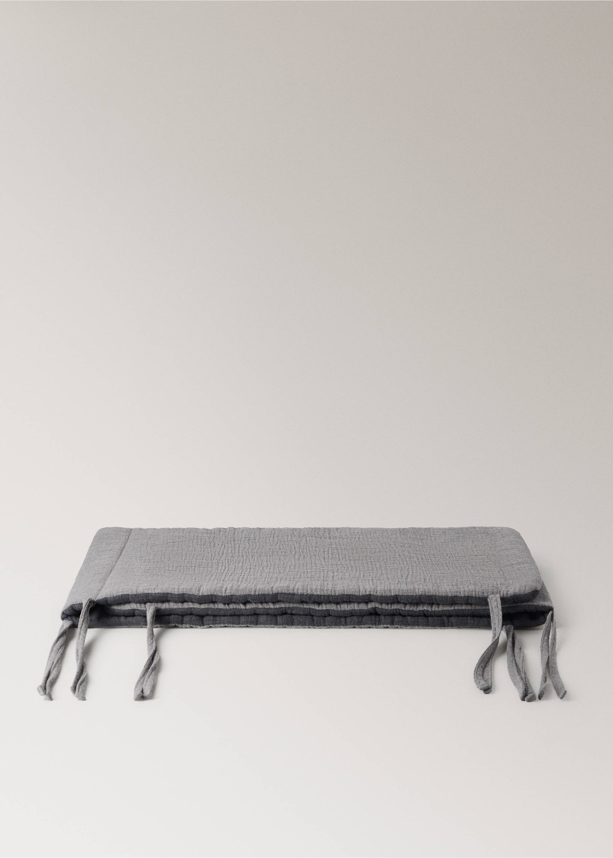 Cotton gauze protector for cot - Article without model, Grey. Ref: 27054787-00.